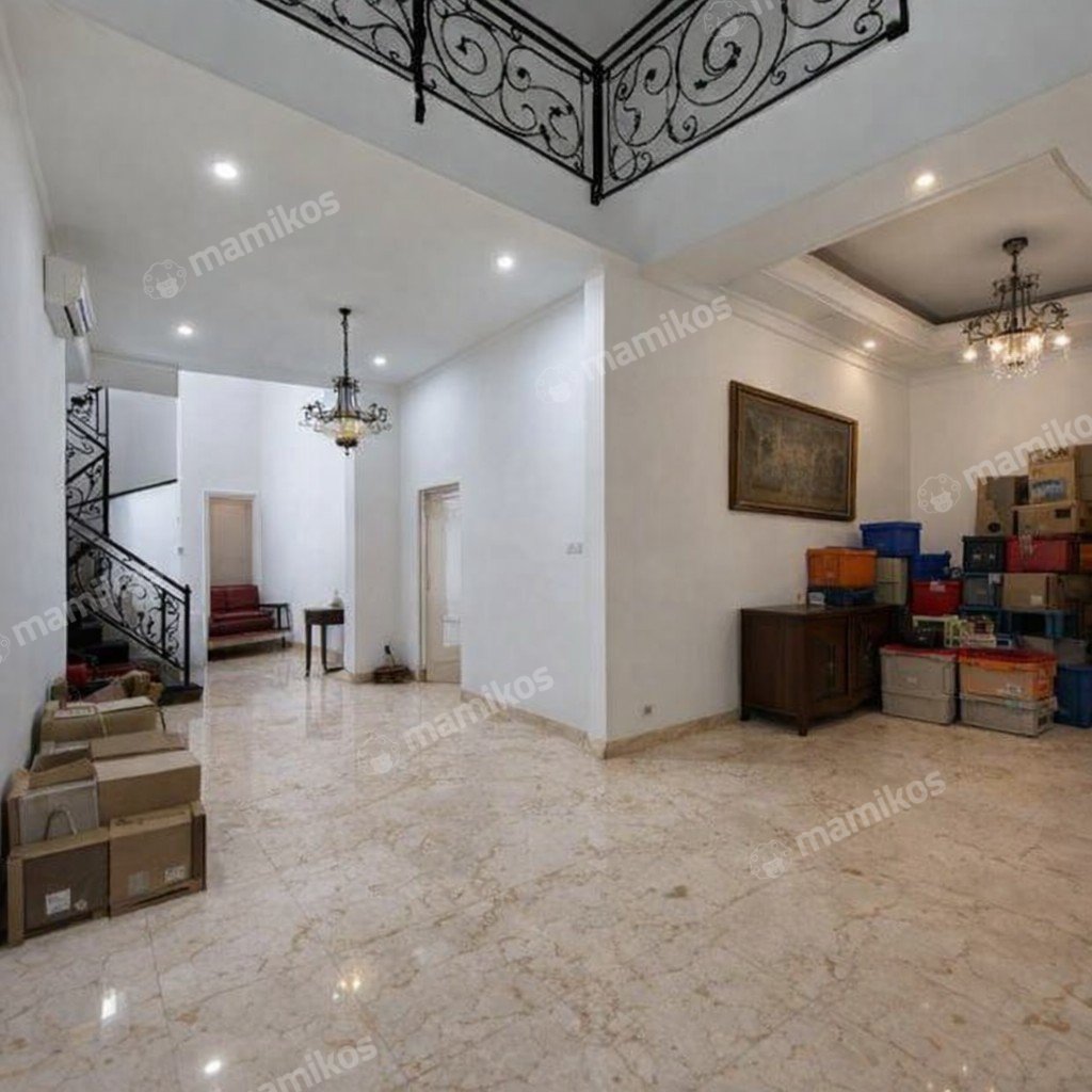 Rumah Sertifikat SHM 5 Kamar Tidur 4 Kamar Mandi Senopati Jakarta Selatan - Photo 4