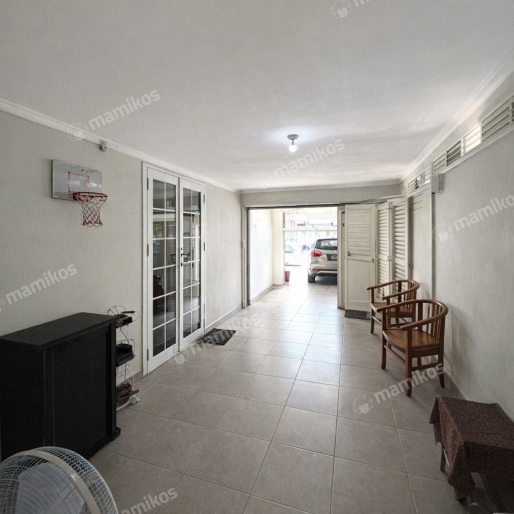 Rumah Sertifikat SHM 4 Kamar Tidur 4 Kamar Mandi Tebet Jakarta Selatan - Photo 5