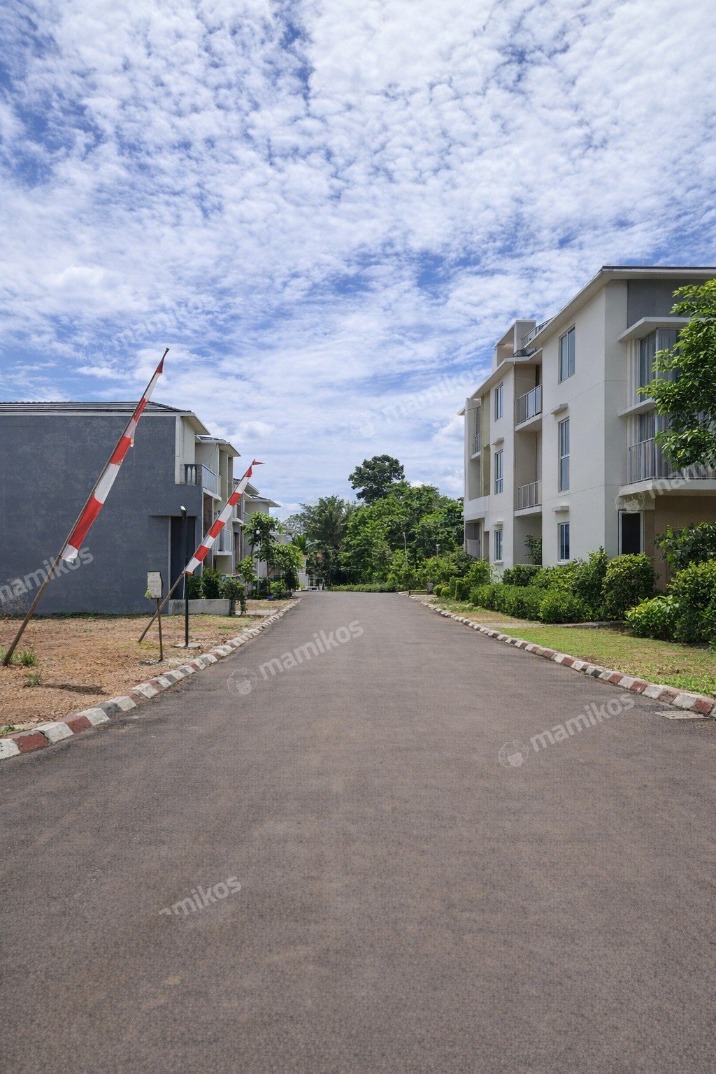 Rumah Sertifikat SHM 3 Kamar Tidur 2 Kamar Mandi Kelapa Gading Jakarta Utara - Photo 4