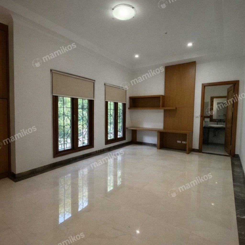 Rumah Sertifikat SHM 4 Kamar Tidur 4 Kamar Mandi Kebayoran Baru Jakarta Selatan - Photo 3