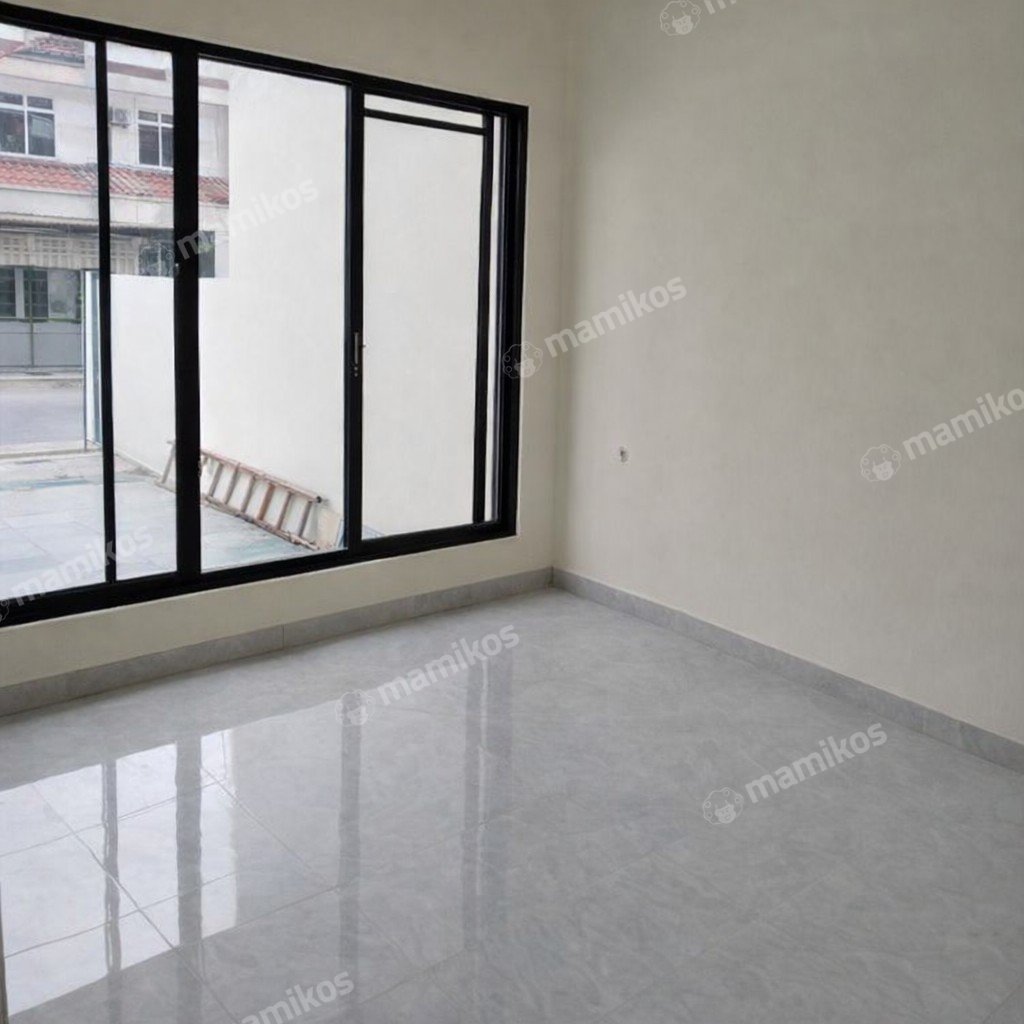 Rumah Sertifikat SHM 3 Kamar Tidur 3 Kamar Mandi Citra Garden Jakarta Barat - Photo 2