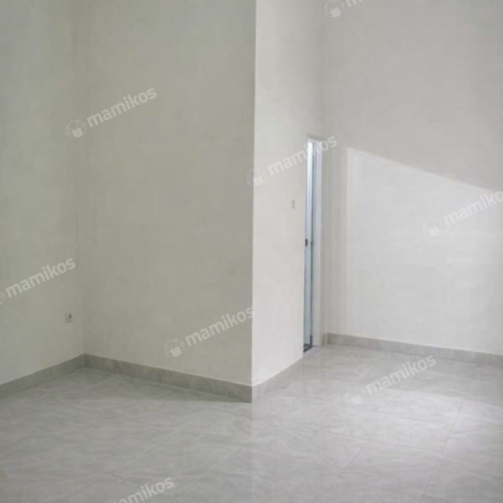 Rumah Sertifikat SHM 3 Kamar Tidur 3 Kamar Mandi Citra Garden Jakarta Barat - Photo 5
