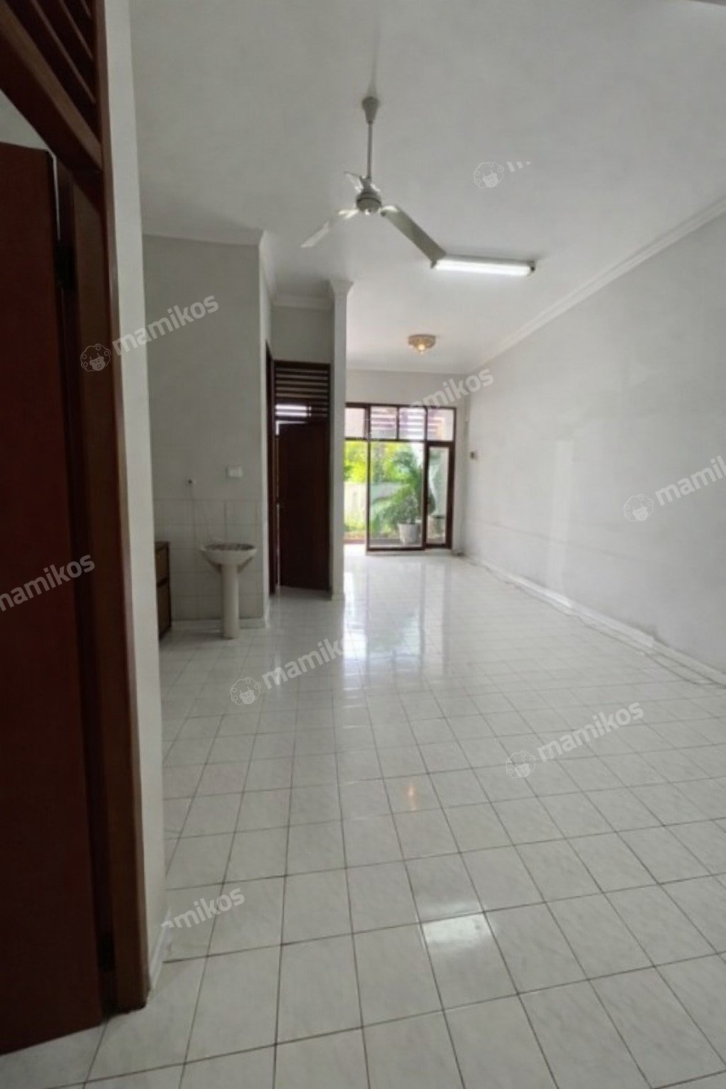 Rumah Sertifikat SHM 3 Kamar Tidur 2 Kamar Mandi Muara Karang Jakarta Utara - Photo 3