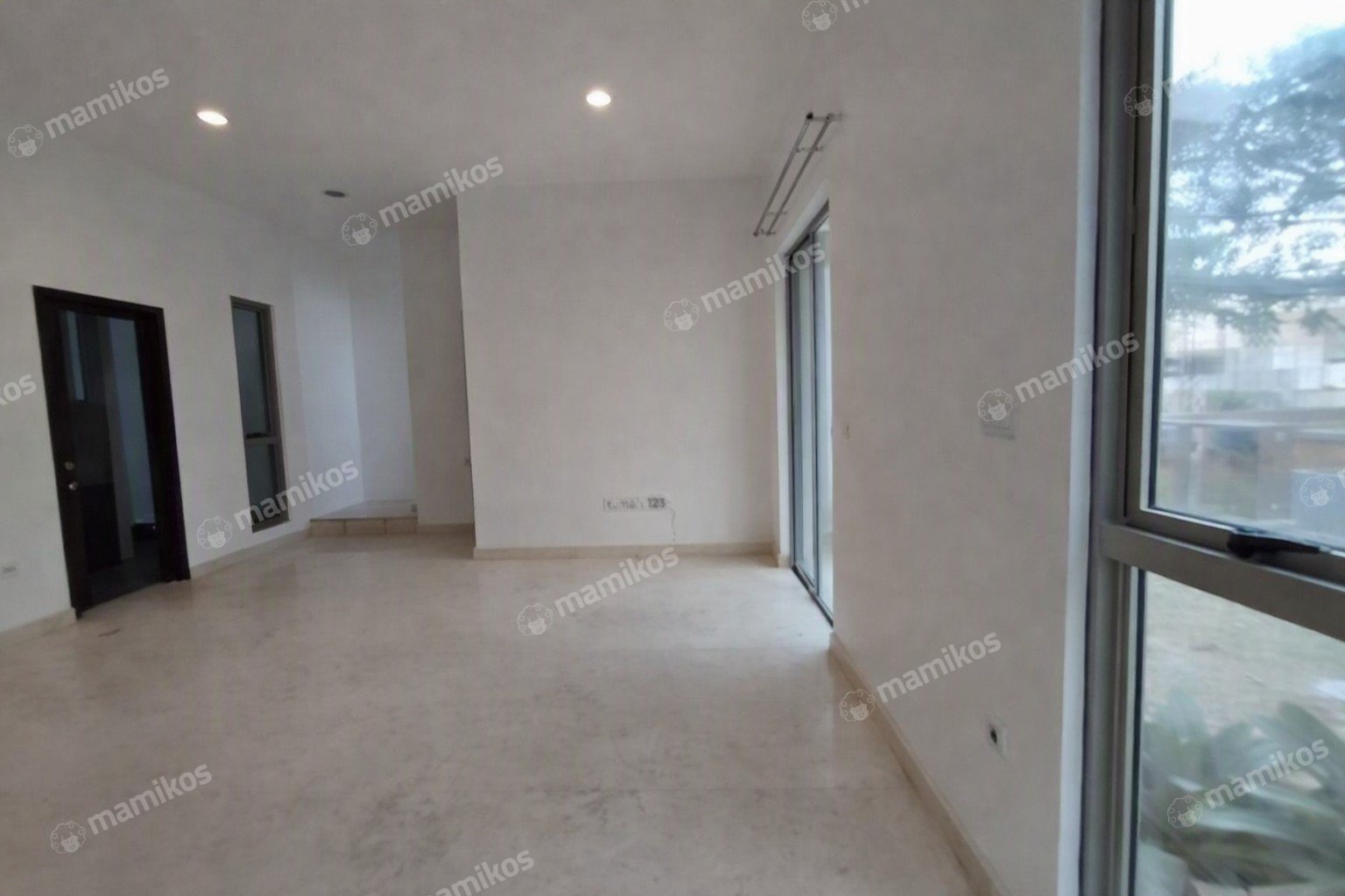 Rumah 2 Kamar Tidur 2 Kamar Mandi 1 Lantai Pantai Indah Kapuk Jakarta Utara - Photo 2