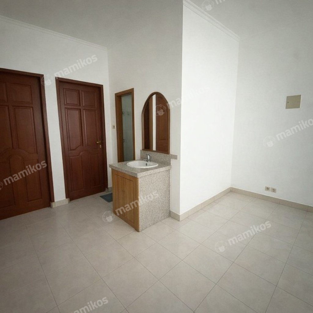 Rumah Sertifikat SHM 5 Kamar Tidur 4 Kamar Mandi Sunter Jakarta Utara - Photo 3