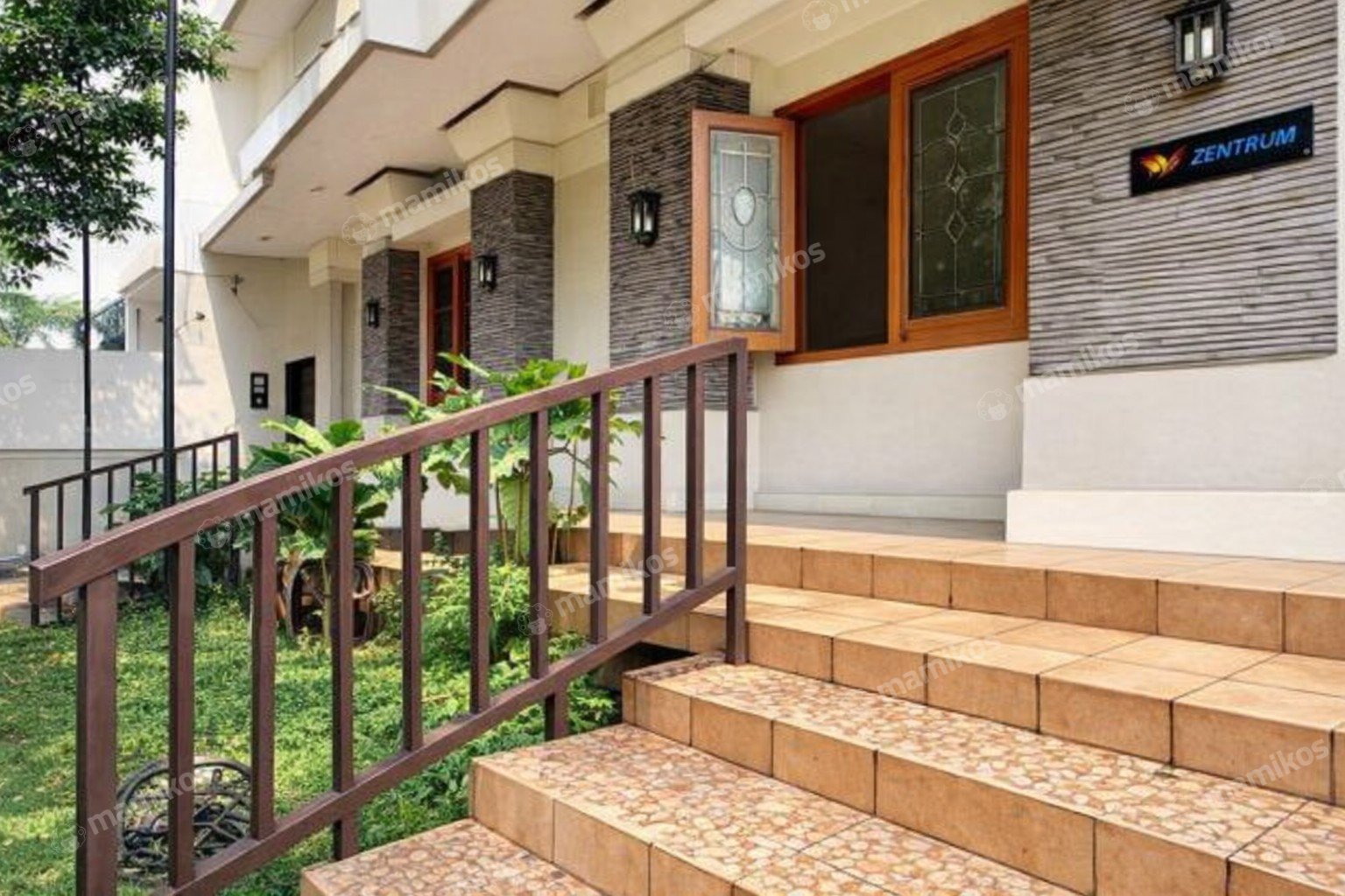 Rumah Sertifikat SHM 6 Kamar Tidur 6 Kamar Mandi Pondok Indah Jakarta Selatan