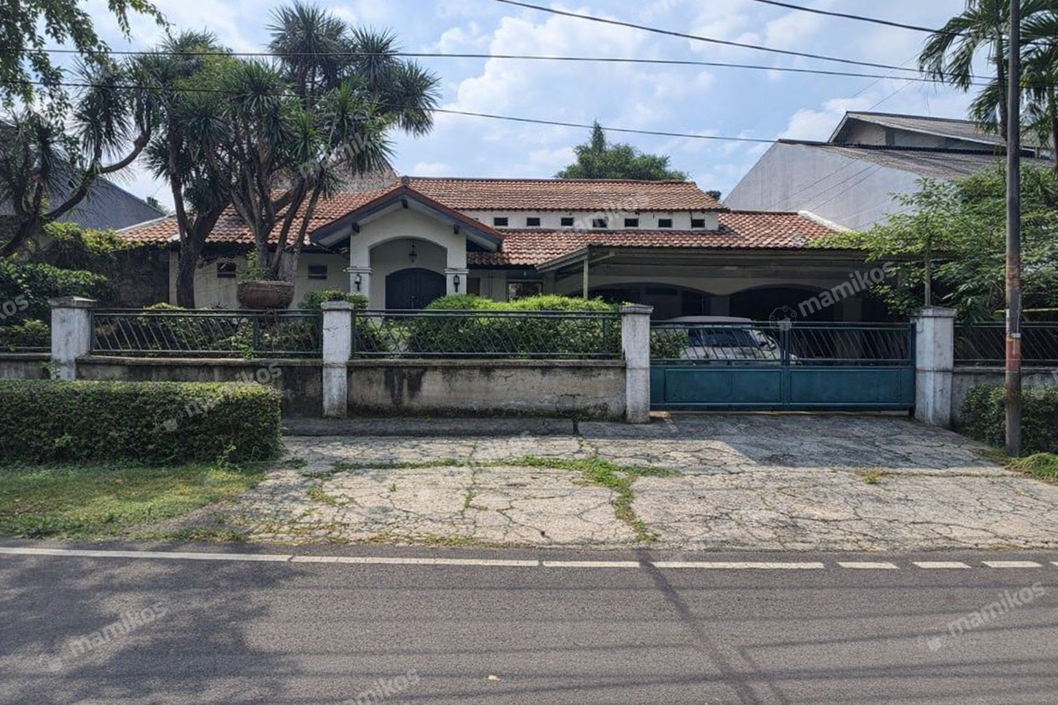 Rumah Sertifikat SHM 3 Kamar Tidur 2 Kamar Mandi Duren Sawit Jakarta Timur