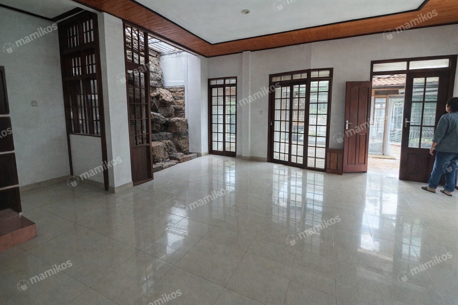 Rumah Sertifikat SHM 4 Kamar Tidur 3 Kamar Mandi Citra Garden Jakarta Barat - Photo 3