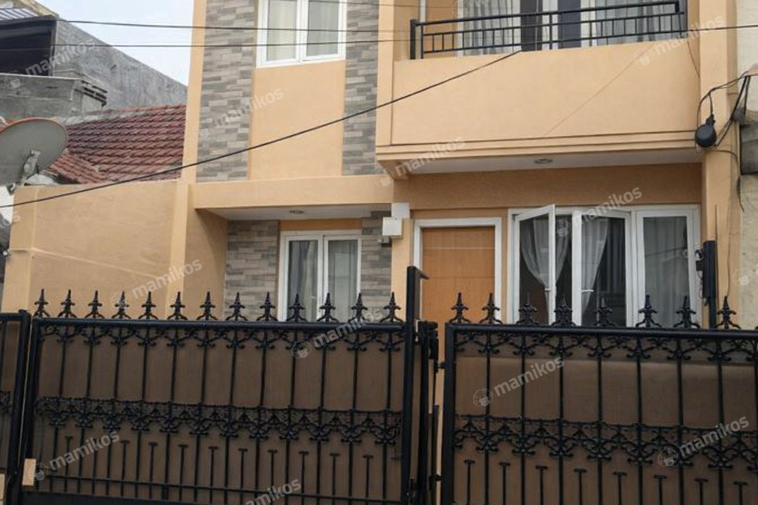 Rumah Sertifikat SHM 4 Kamar Tidur 2 Kamar Mandi Kepa Duri Jakarta Barat