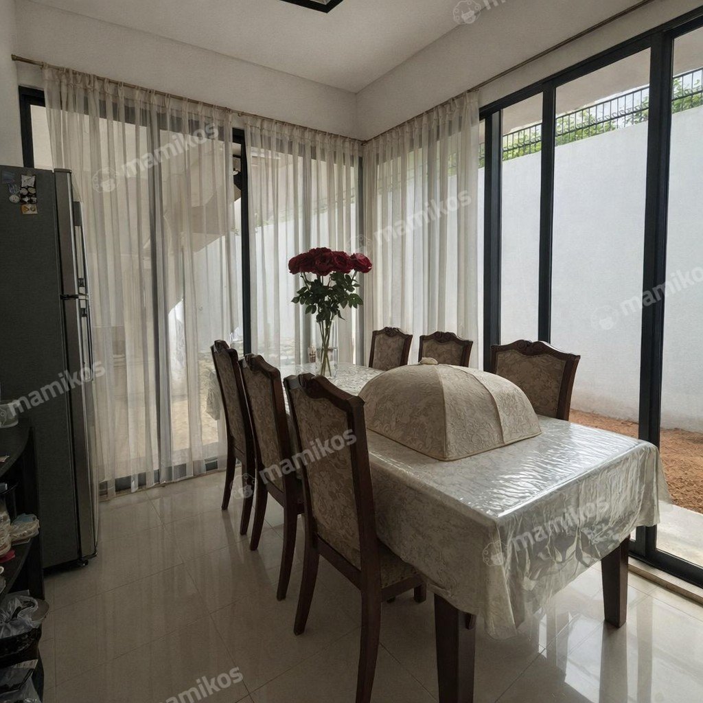 Rumah Sertifikat SHM 3 Kamar Tidur 3 Kamar Mandi Lebak Bulus Jakarta Selatan - Photo 5