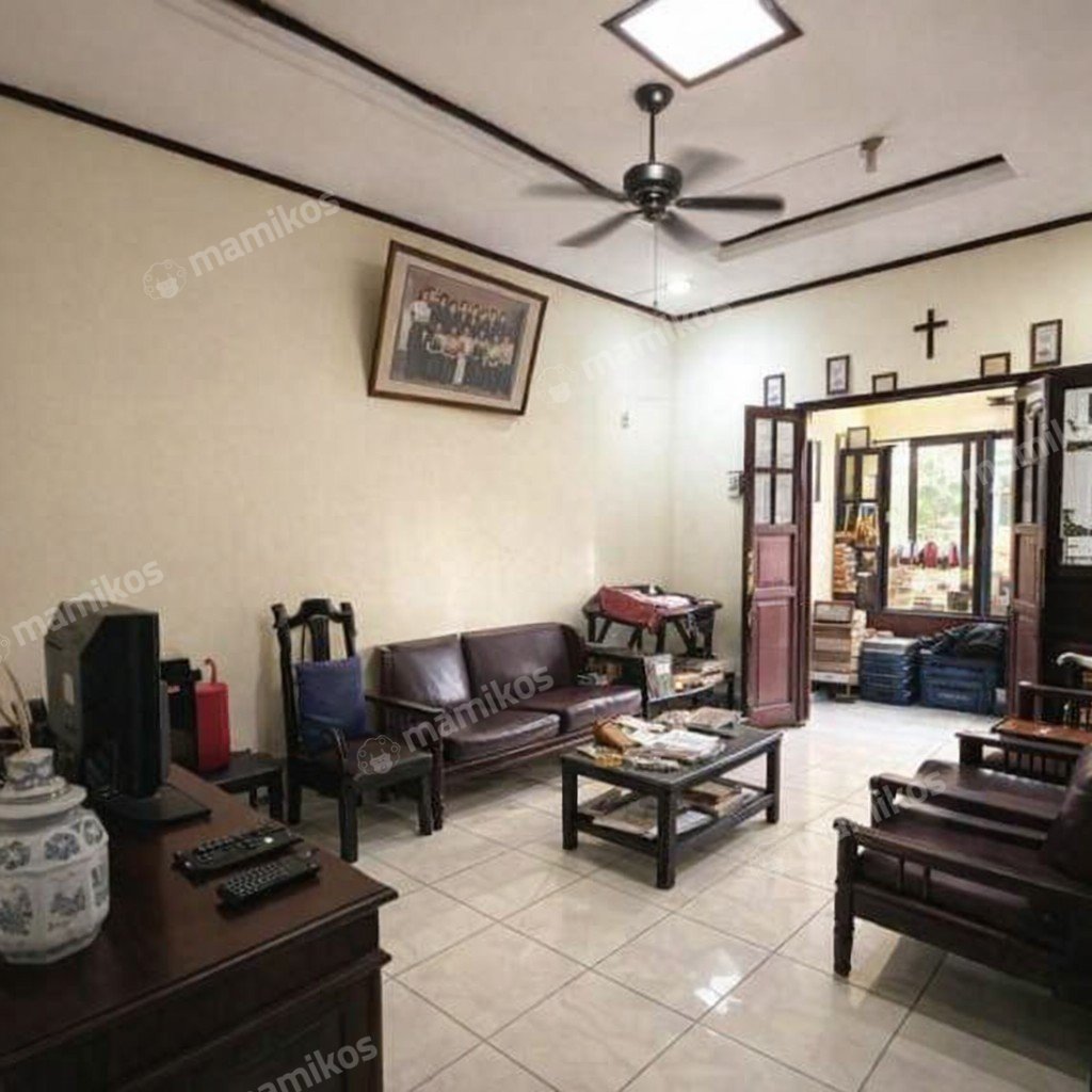 Rumah Sertifikat SHM 3 Kamar Tidur 3 Kamar Mandi Kayu Putih Jakarta Timur - Photo 5