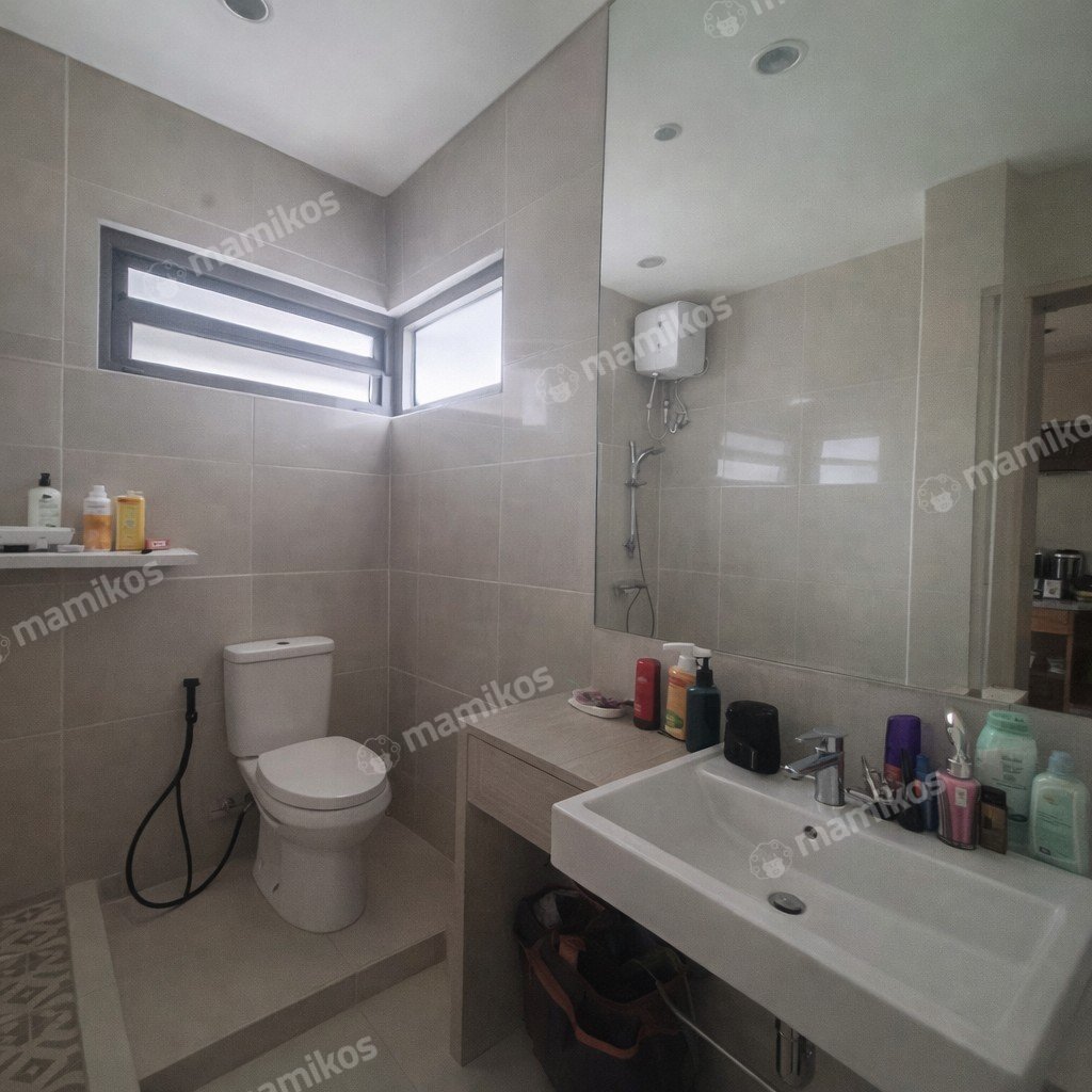Rumah Sertifikat SHM 4 Kamar Tidur 3 Kamar Mandi Taman Ratu Jakarta Barat - Photo 5