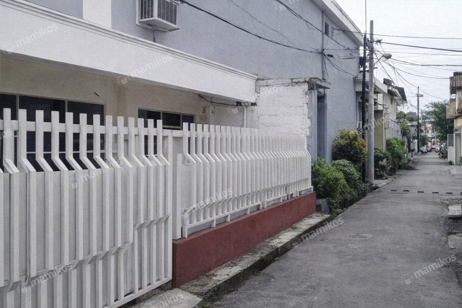 Rumah Sertifikat SHM 4 Kamar Tidur 3 Kamar Mandi Tamansari Jakarta Barat - Photo 3