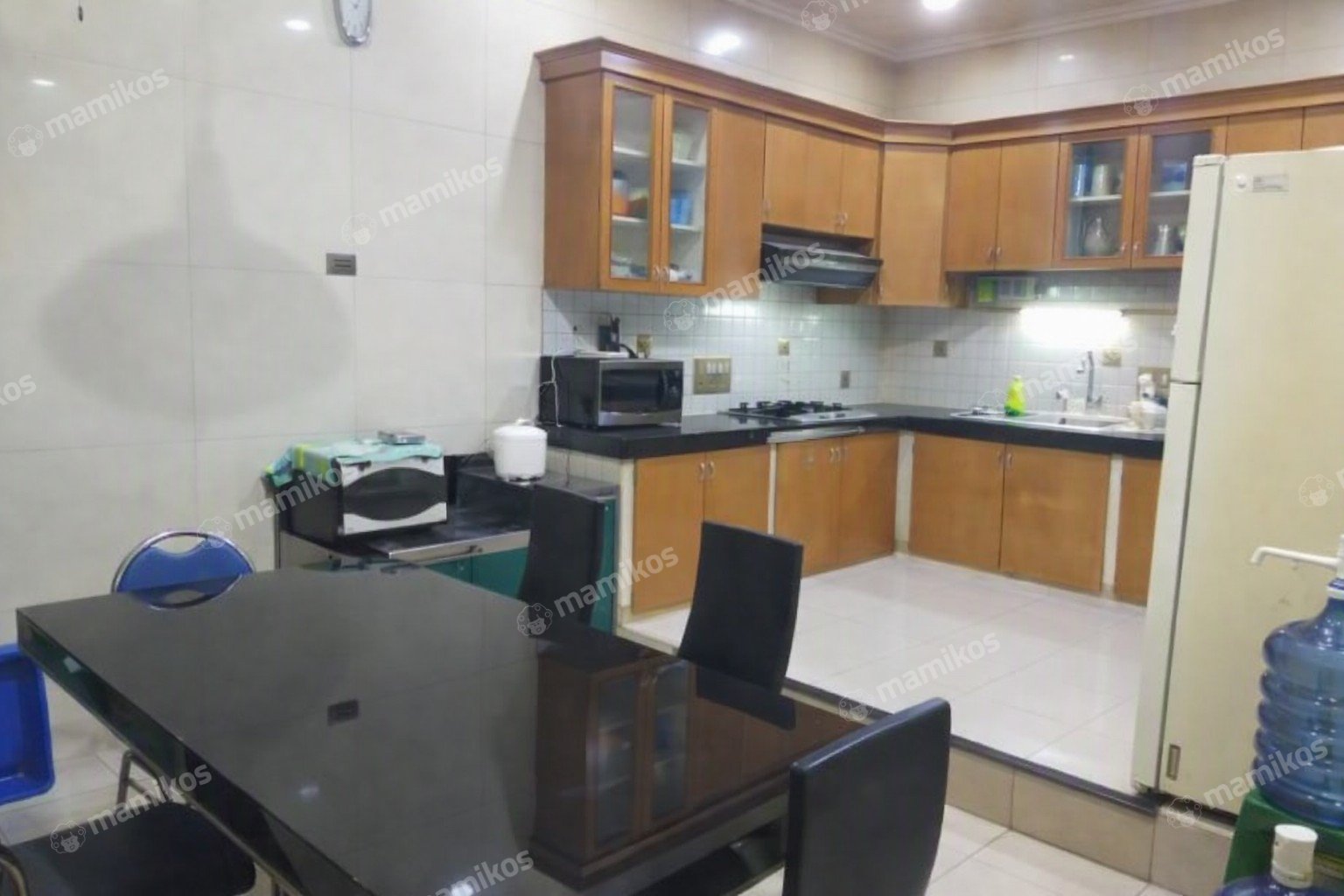 Rumah Sertifikat SHM 4 Kamar Tidur 4 Kamar Mandi Sunter Jakarta Utara - Photo 2