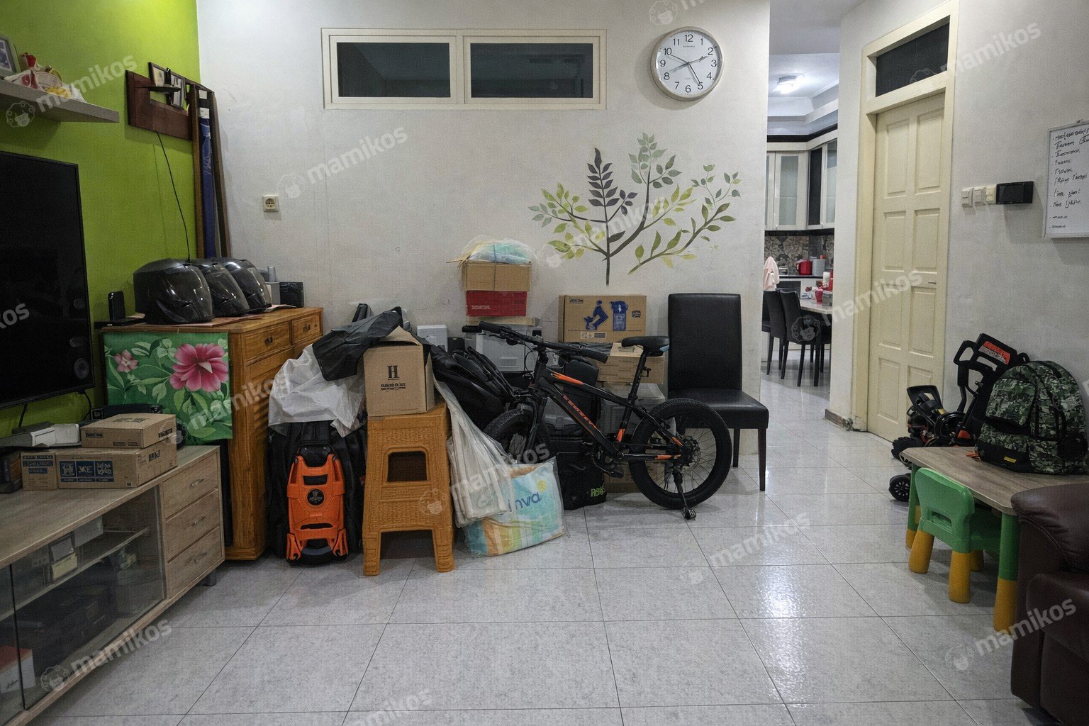 Rumah Sertifikat SHM 4 Kamar Tidur 3 Kamar Mandi Jelambar Jakarta Barat