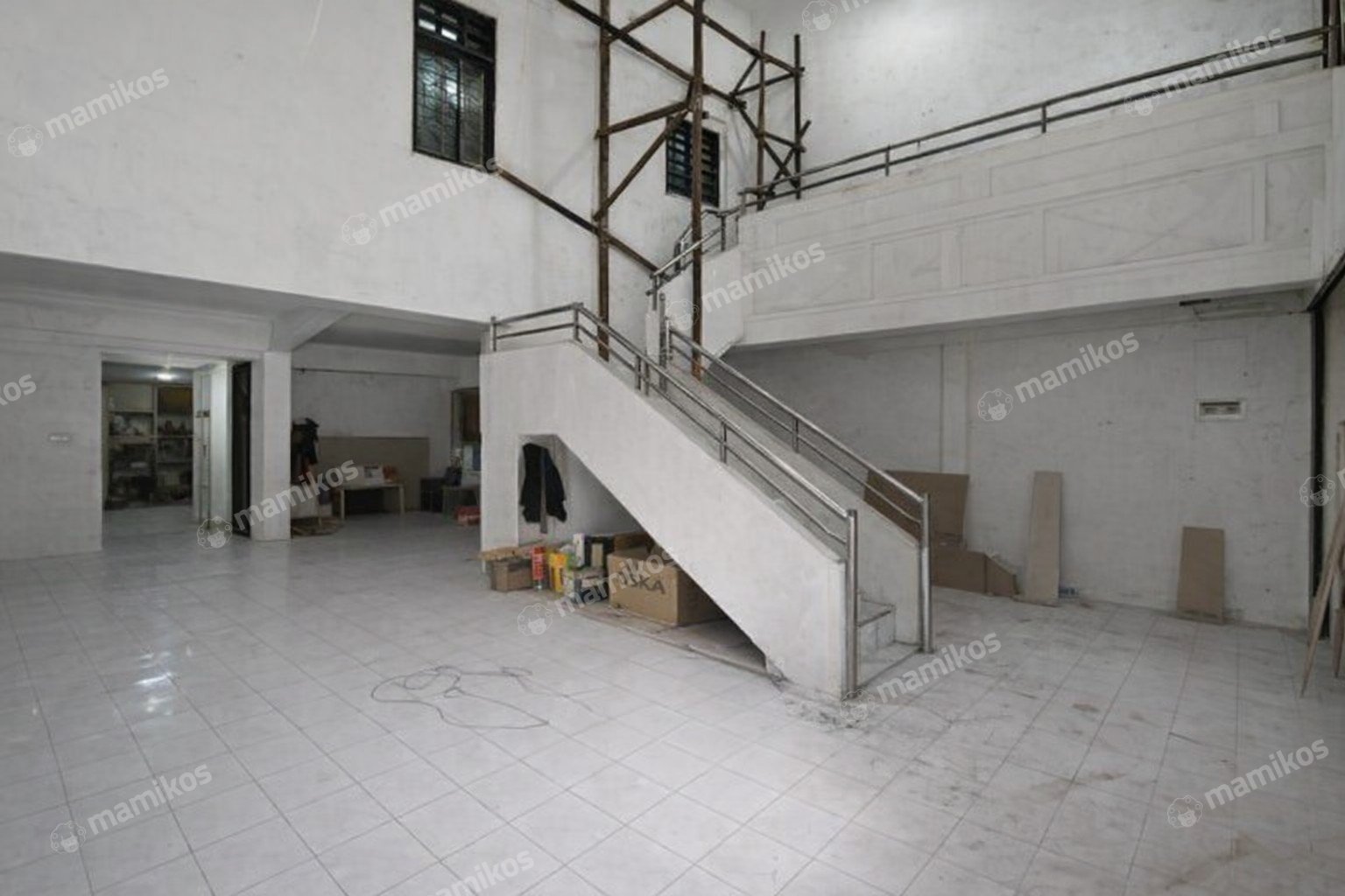 Rumah 4KT 3KM Senayan Jakarta Selatan