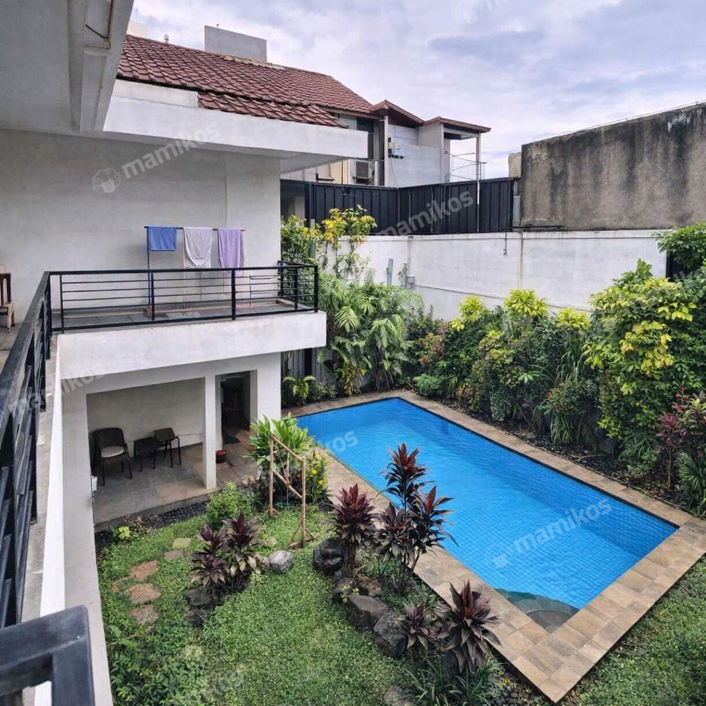 Rumah Sertifikat SHM 6 Kamar Tidur 6 Kamar Mandi Kemang Jakarta Selatan - Photo 3