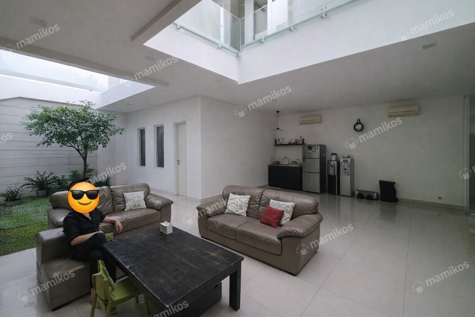 Rumah Sertifikat SHM 4 Kamar Tidur 4 Kamar Mandi Jelambar Jakarta Barat - Photo 4