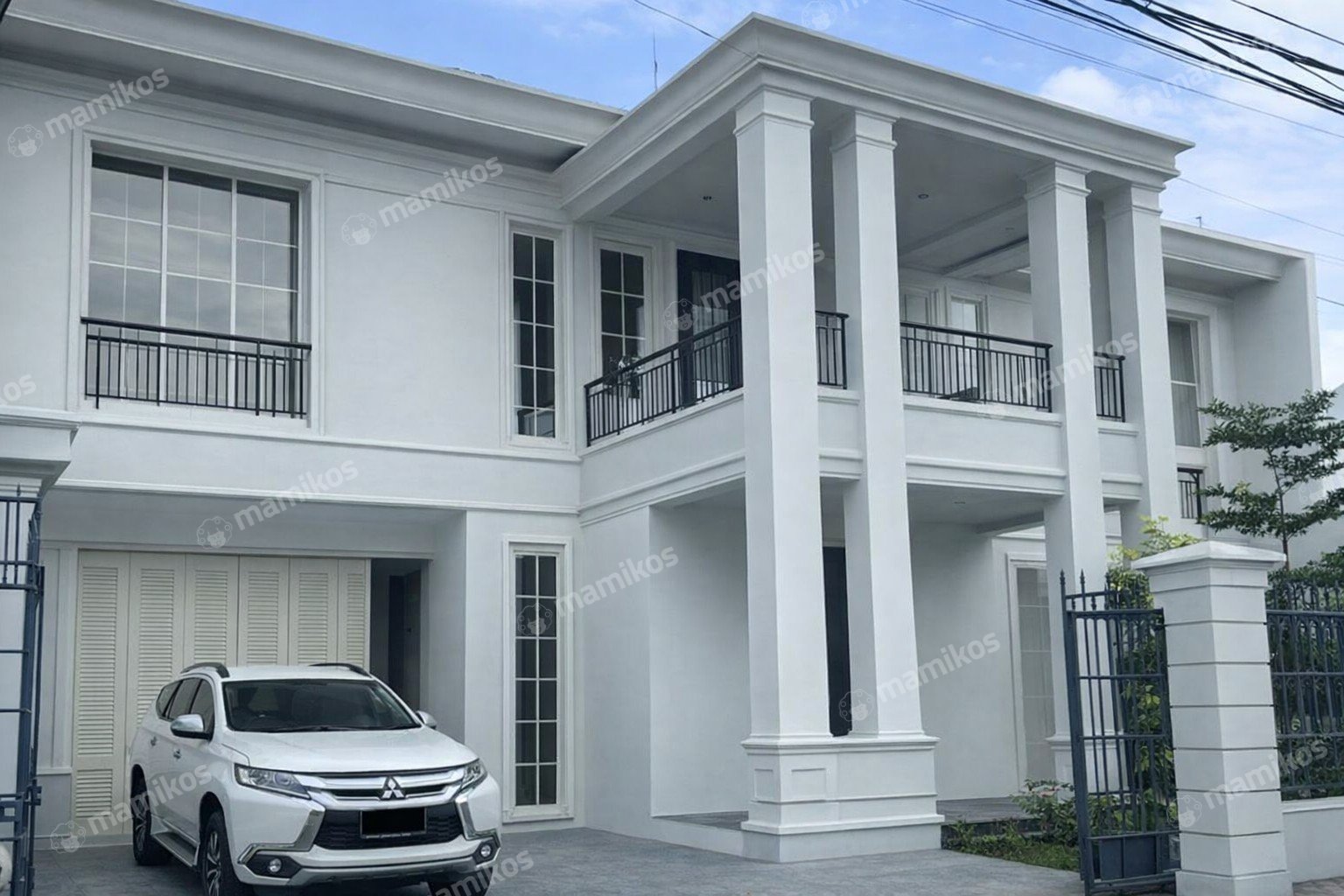 Rumah Sertifikat SHM 4 Kamar Tidur 4 Kamar Mandi Setiabudi Jakarta Selatan