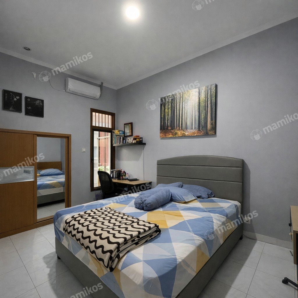Rumah Sertifikat SHM 6 Kamar Tidur 5 Kamar Mandi Duren Sawit Jakarta Timur - Photo 3