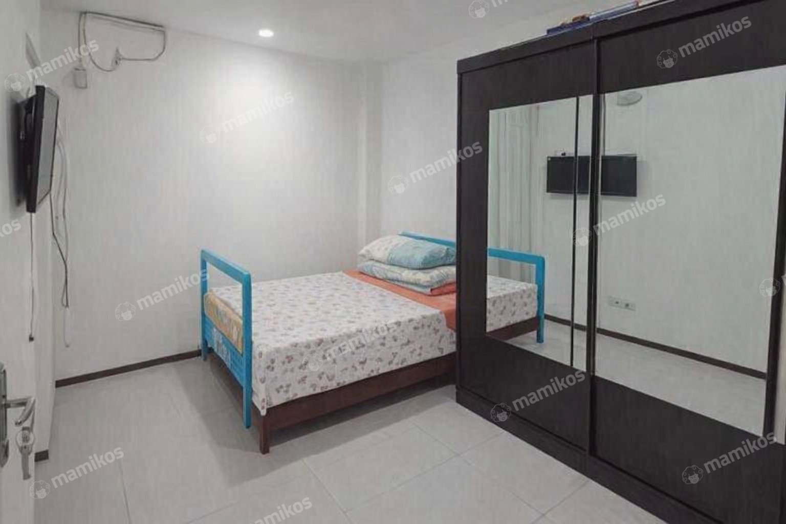 Rumah Sertifikat SHM 3 Kamar Tidur 2 Kamar Mandi Sektor 3A-Bintaro Jakarta Selatan - Photo 5