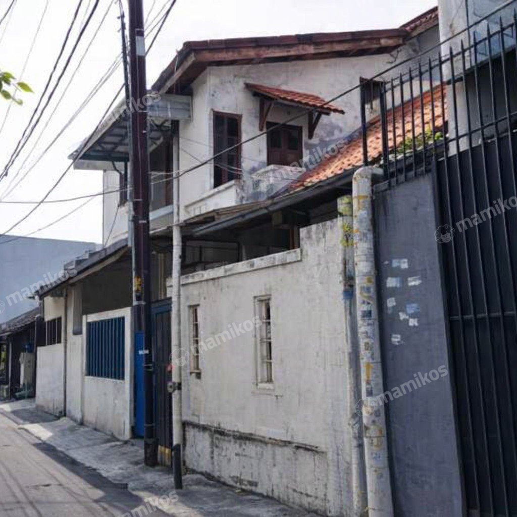 Rumah Sertifikat SHM 3 Kamar Tidur 2 Kamar Mandi Kebon Jeruk Jakarta Barat - Photo 2
