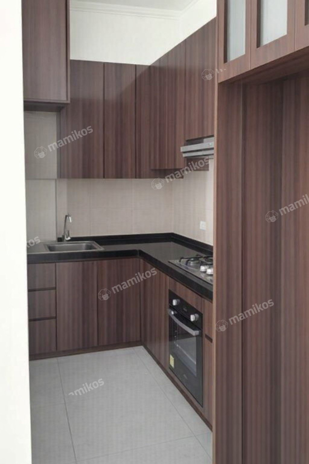 Rumah 3 Kamar Tidur 2 Kamar Mandi 3 Lantai Kemang Jakarta Selatan - Photo 2