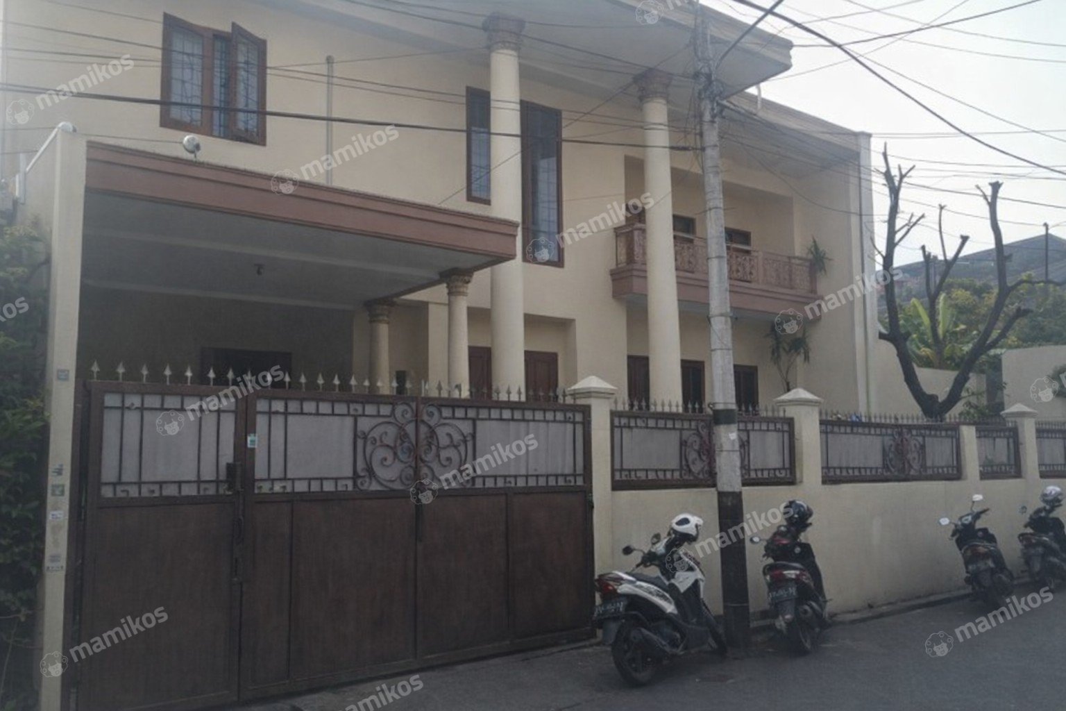 Rumah Sertifikat SHM 5 Kamar Tidur 5 Kamar Mandi Mampang Jakarta Selatan