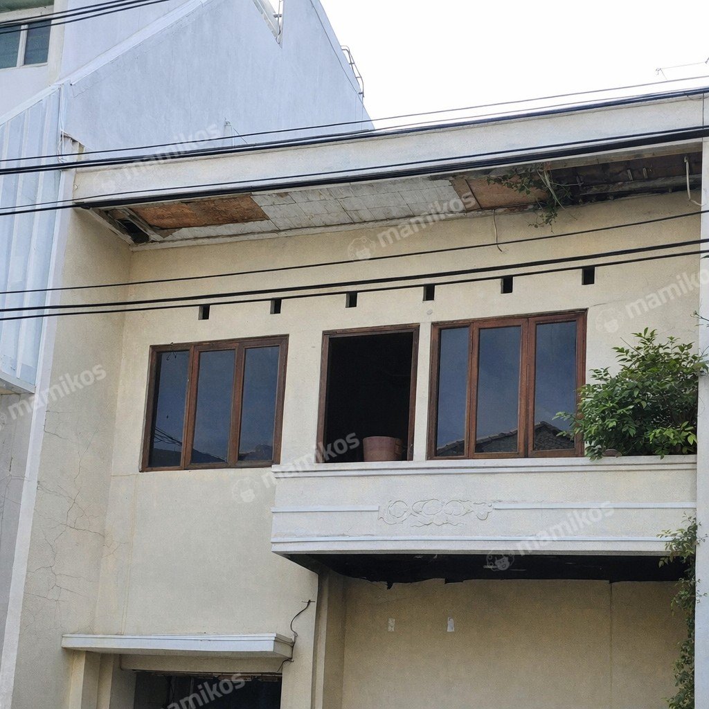 Rumah Sertifikat SHM 4 Kamar Tidur 2 Kamar Mandi Sunter Jakarta Utara - Photo 3