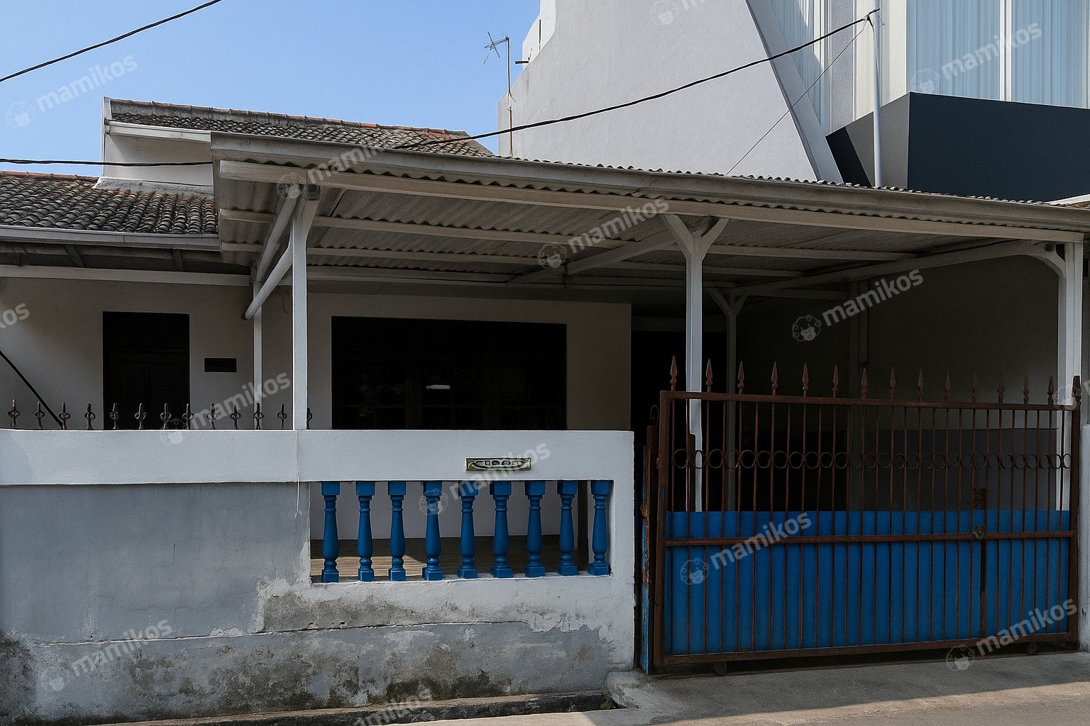 Rumah Sertifikat SHM 4 Kamar Tidur 2 Kamar Mandi Sunter Jakarta Utara - Photo 4