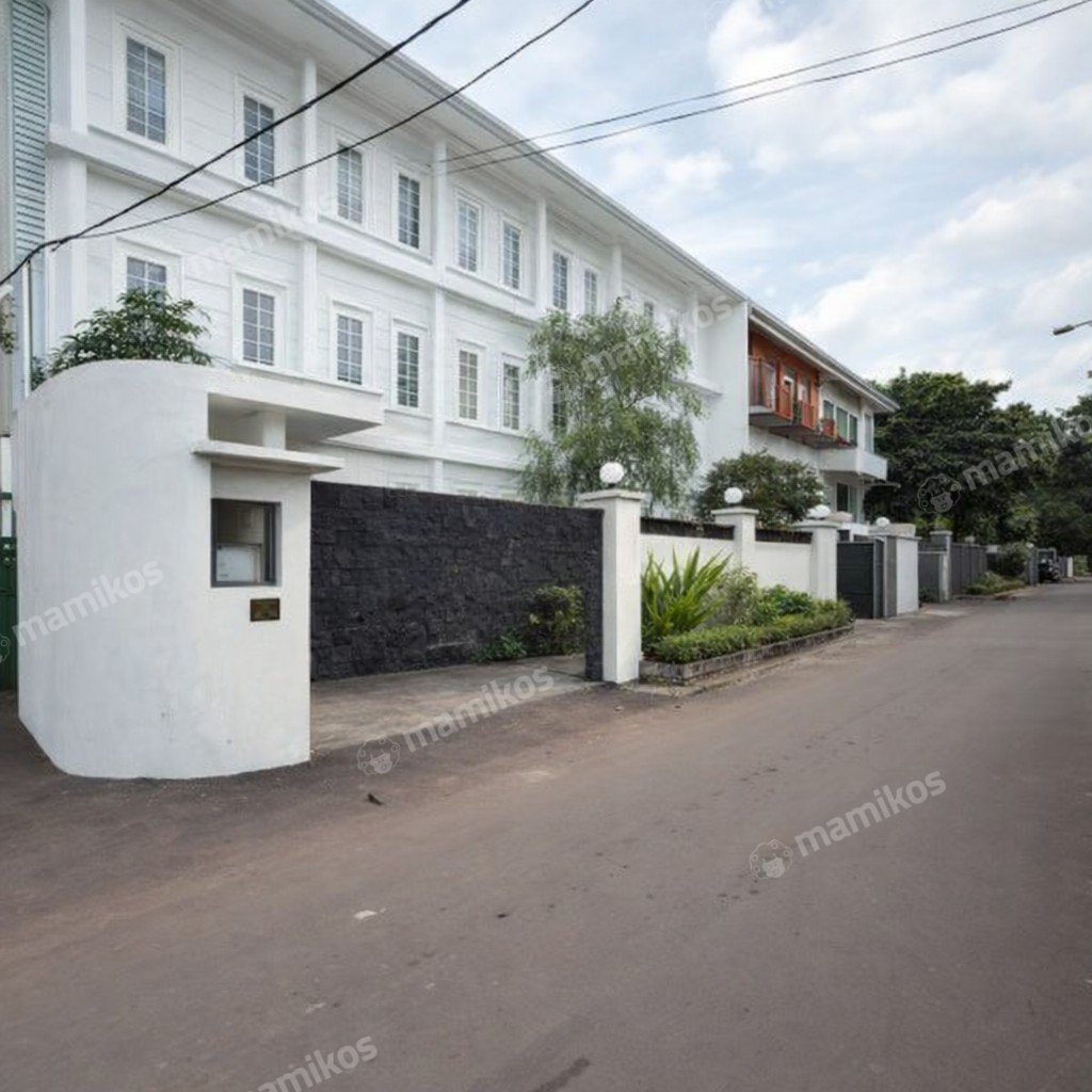 Rumah Sertifikat SHM 7 Kamar Tidur 7 Kamar Mandi Kemang Jakarta Selatan - Photo 2