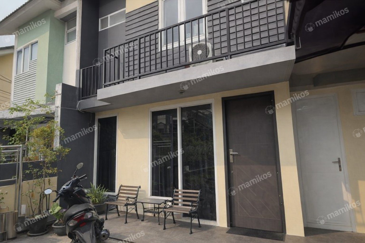 Rumah 3 Kamar Tidur 3 Kamar Mandi Metland Puri Jakarta Barat