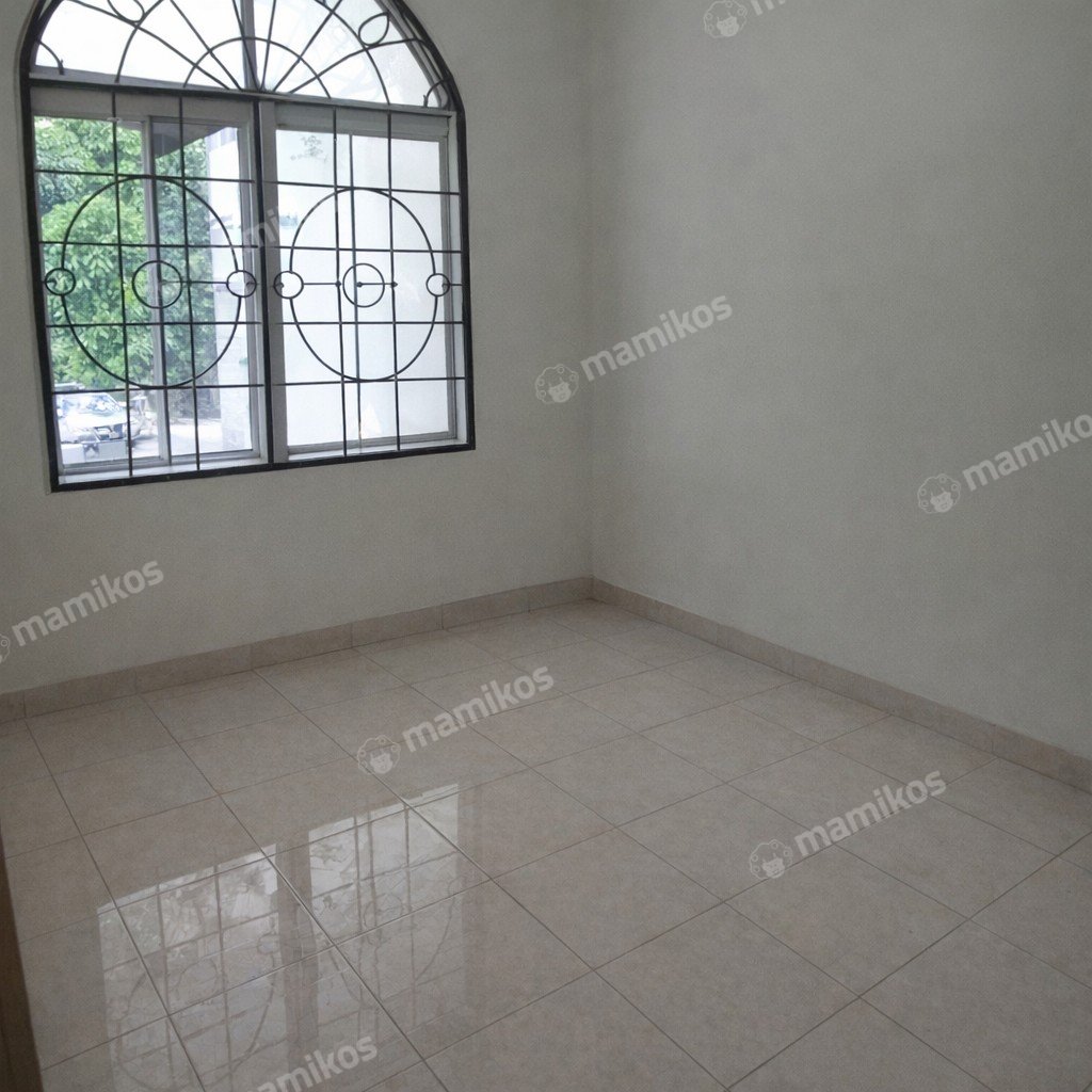 Rumah Sertifikat SHM 3 Kamar Tidur 3 Kamar Mandi Kota Wisata Jakarta Timur - Photo 3