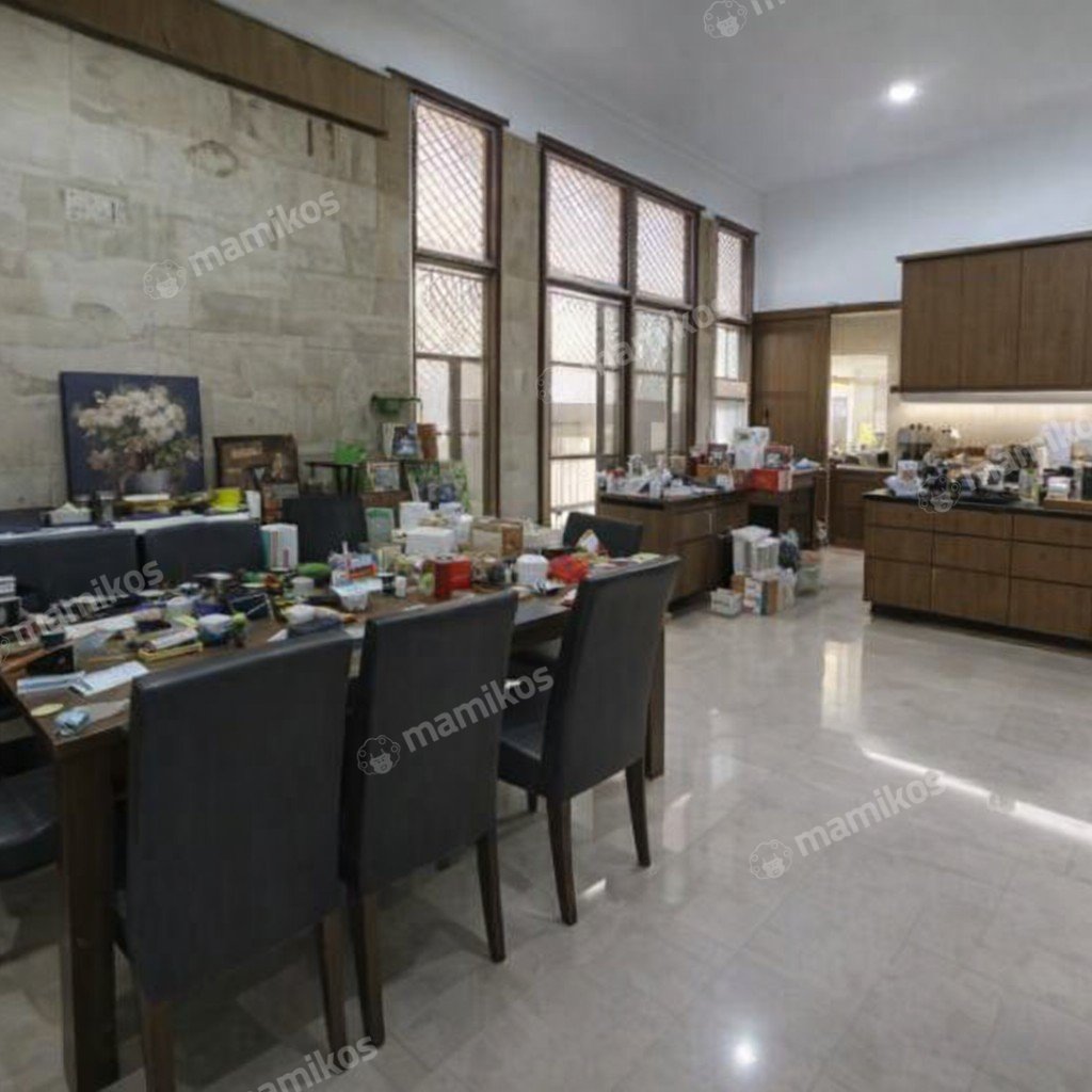 Rumah Sertifikat SHM 4 Kamar Tidur 5 Kamar Mandi Panglima Polim Jakarta Selatan - Photo 3