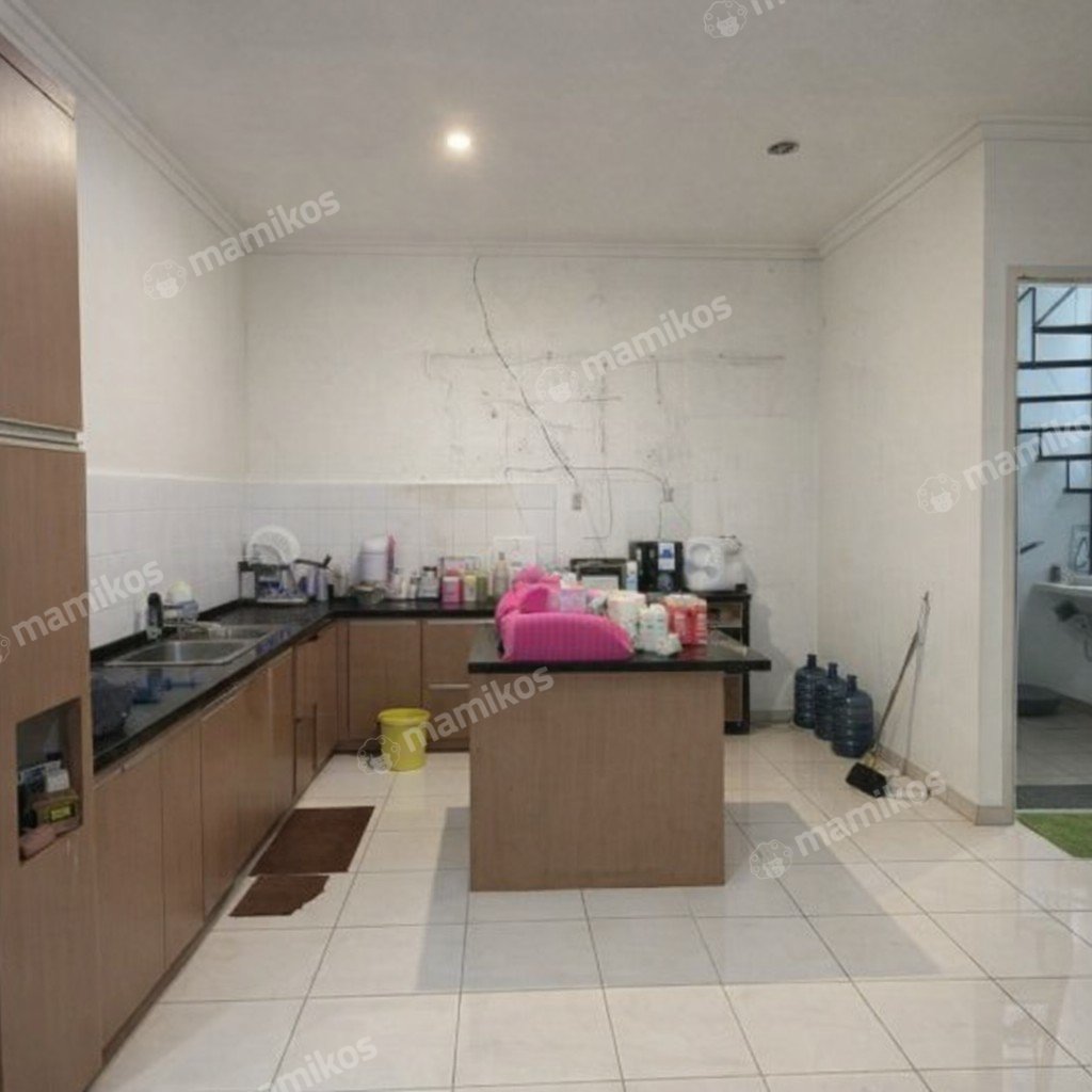 Rumah Sertifikat SHM 4 Kamar Tidur 3 Kamar Mandi Cirendeu Jakarta Selatan - Photo 2