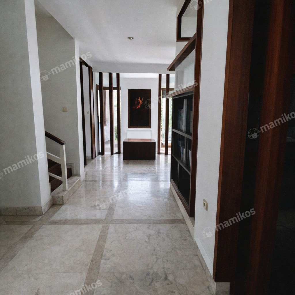 Rumah Sertifikat SHM 4 Kamar Tidur 3 Kamar Mandi Cipete Jakarta Selatan - Photo 4