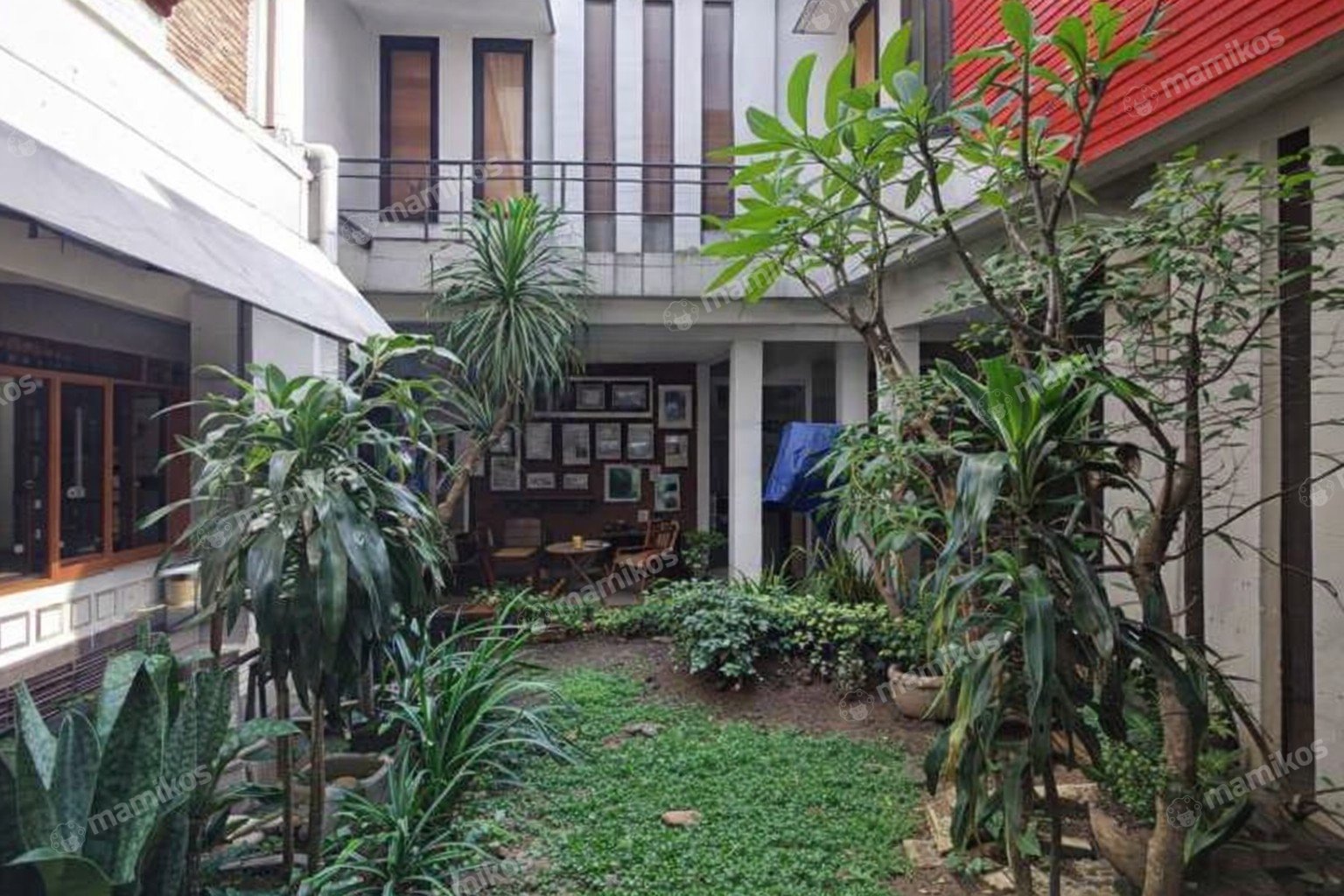 Rumah Sertifikat SHM 5 Kamar Tidur 4 Kamar Mandi Kelapa Dua Jakarta Barat