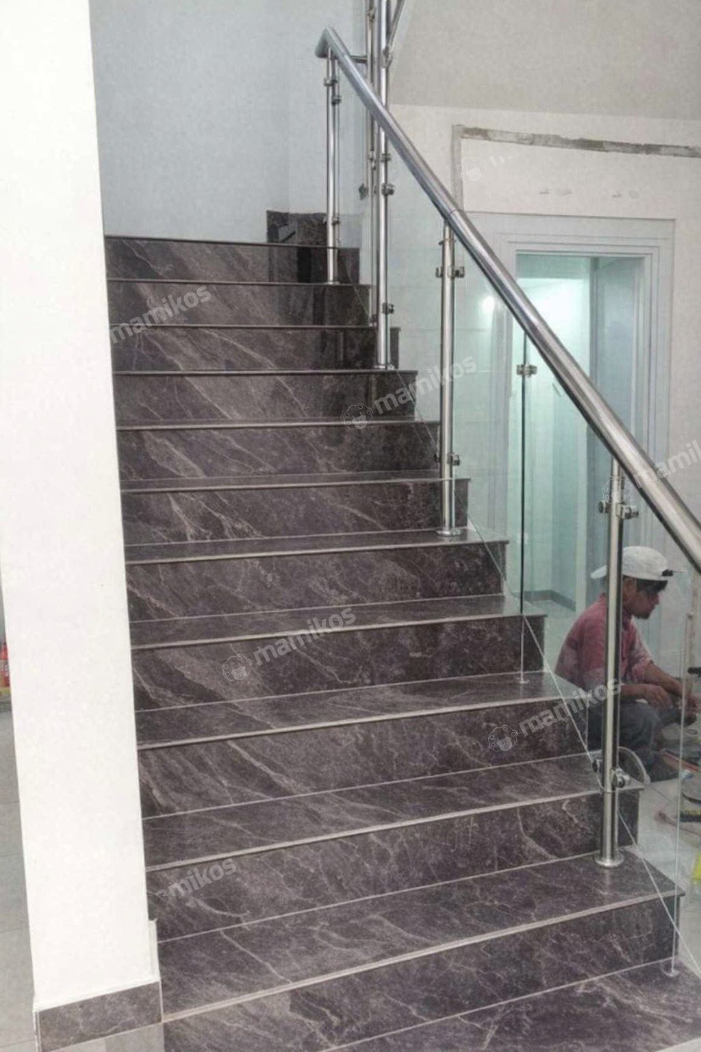 Rumah 5 Kamar Tidur 3 Kamar Mandi 4 Lantai Kalideres Jakarta Barat - Photo 2