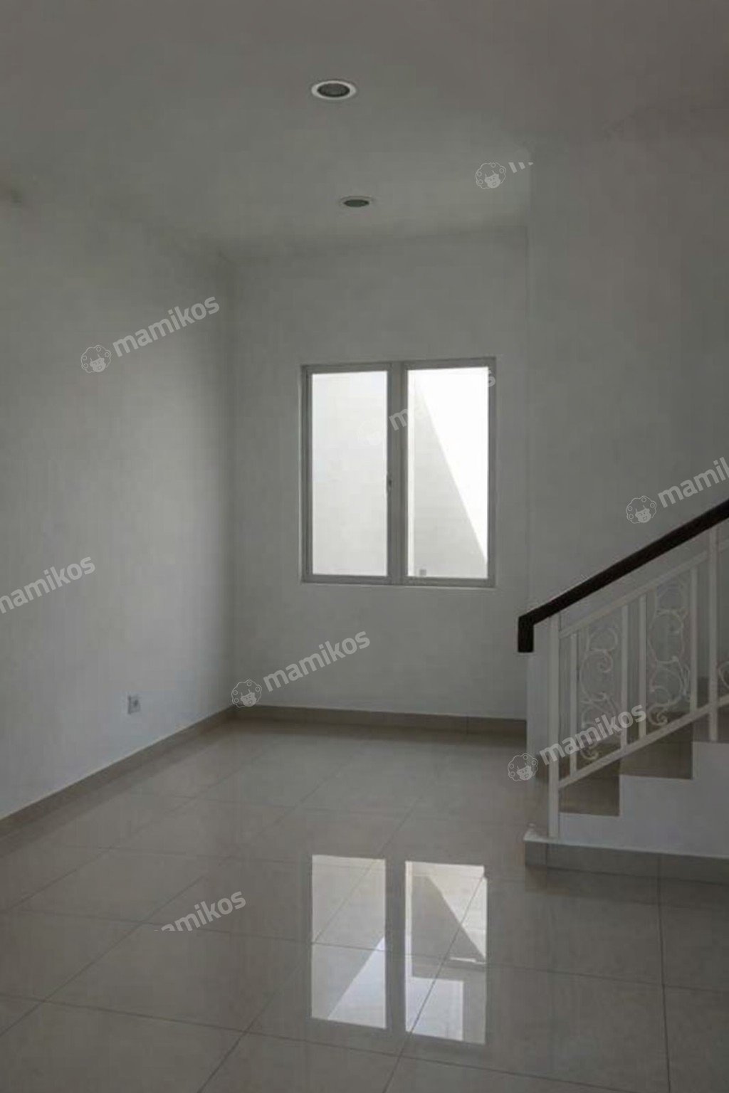 Rumah Sertifikat SHM 3 Kamar Tidur 2 Kamar Mandi Jakarta Garden City Jakarta Timur - Photo 3