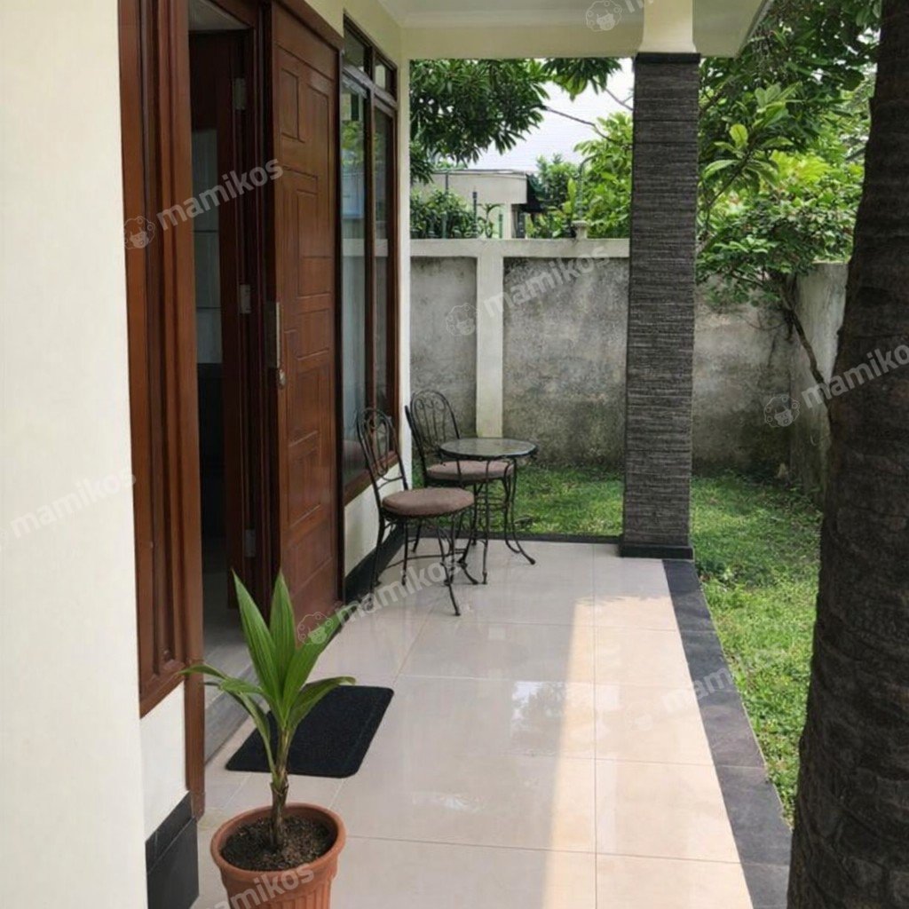 Rumah Sertifikat SHM 4 Kamar Tidur 4 Kamar Mandi Condet Jakarta Timur - Photo 3