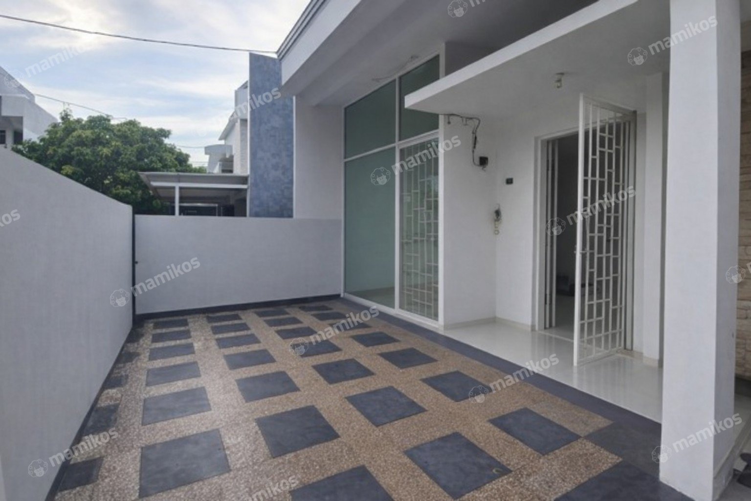 Rumah Sertifikat SHM 2 Kamar Tidur 1 Kamar Mandi Kelapa Gading Jakarta Utara