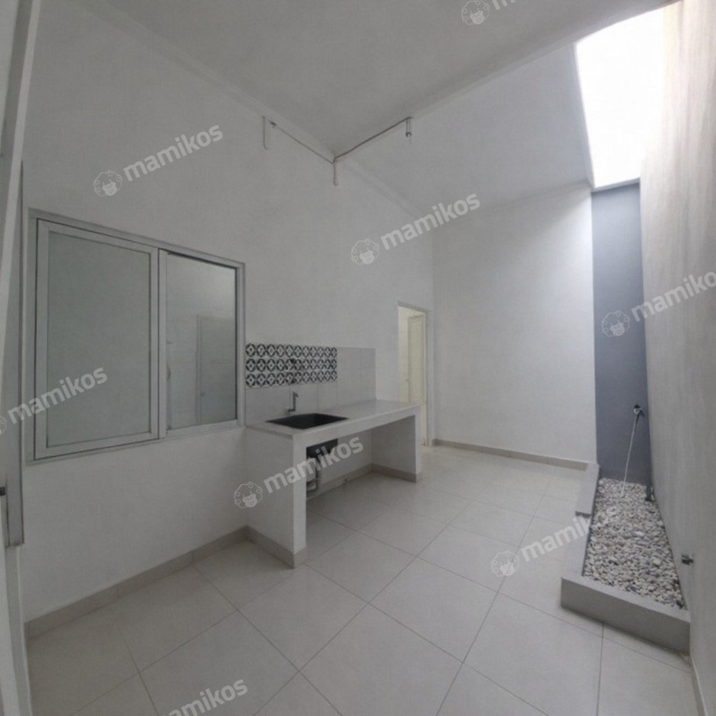 Rumah Sertifikat SHM 2 Kamar Tidur 1 Kamar Mandi Kelapa Gading Jakarta Utara - Photo 3
