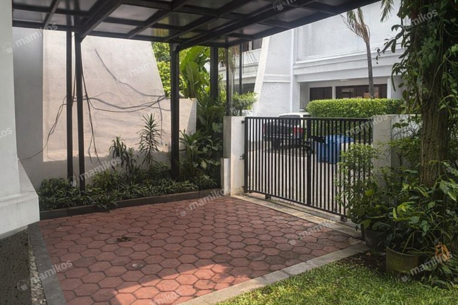 Rumah Sertifikat SHM 4 Kamar Tidur 4 Kamar Mandi Cipete Jakarta Selatan