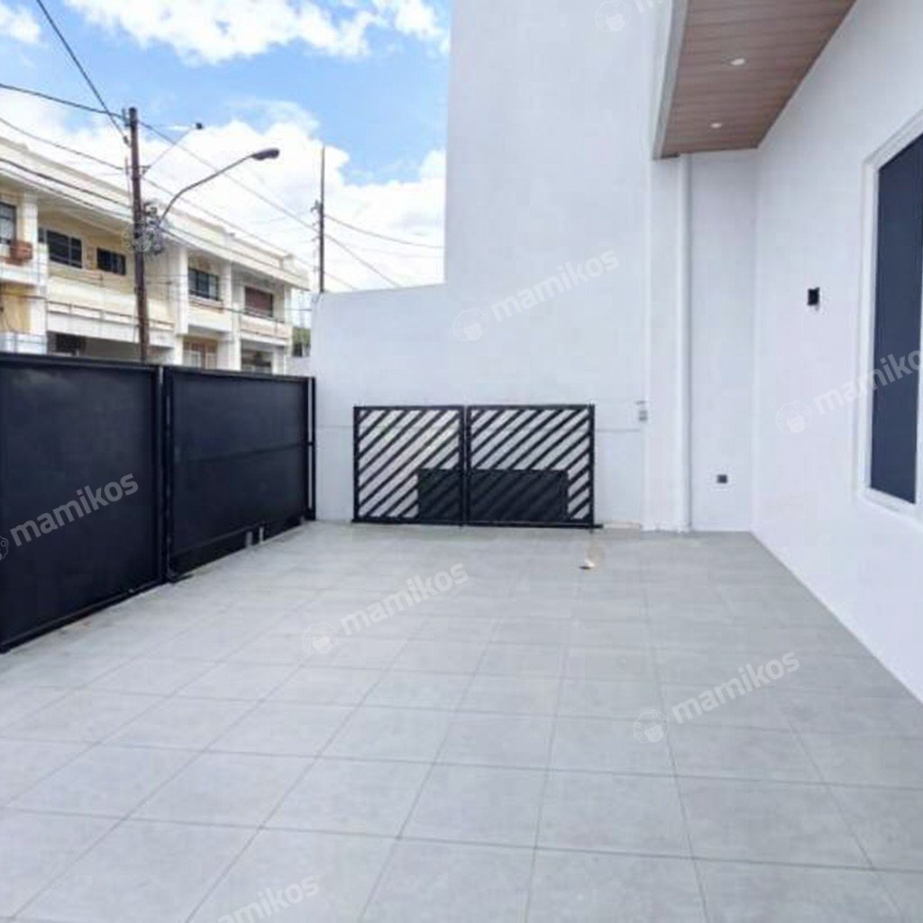 Rumah Sertifikat SHM 1 Kamar Tidur 4 Kamar Mandi Duren Sawit Jakarta Timur - Photo 2