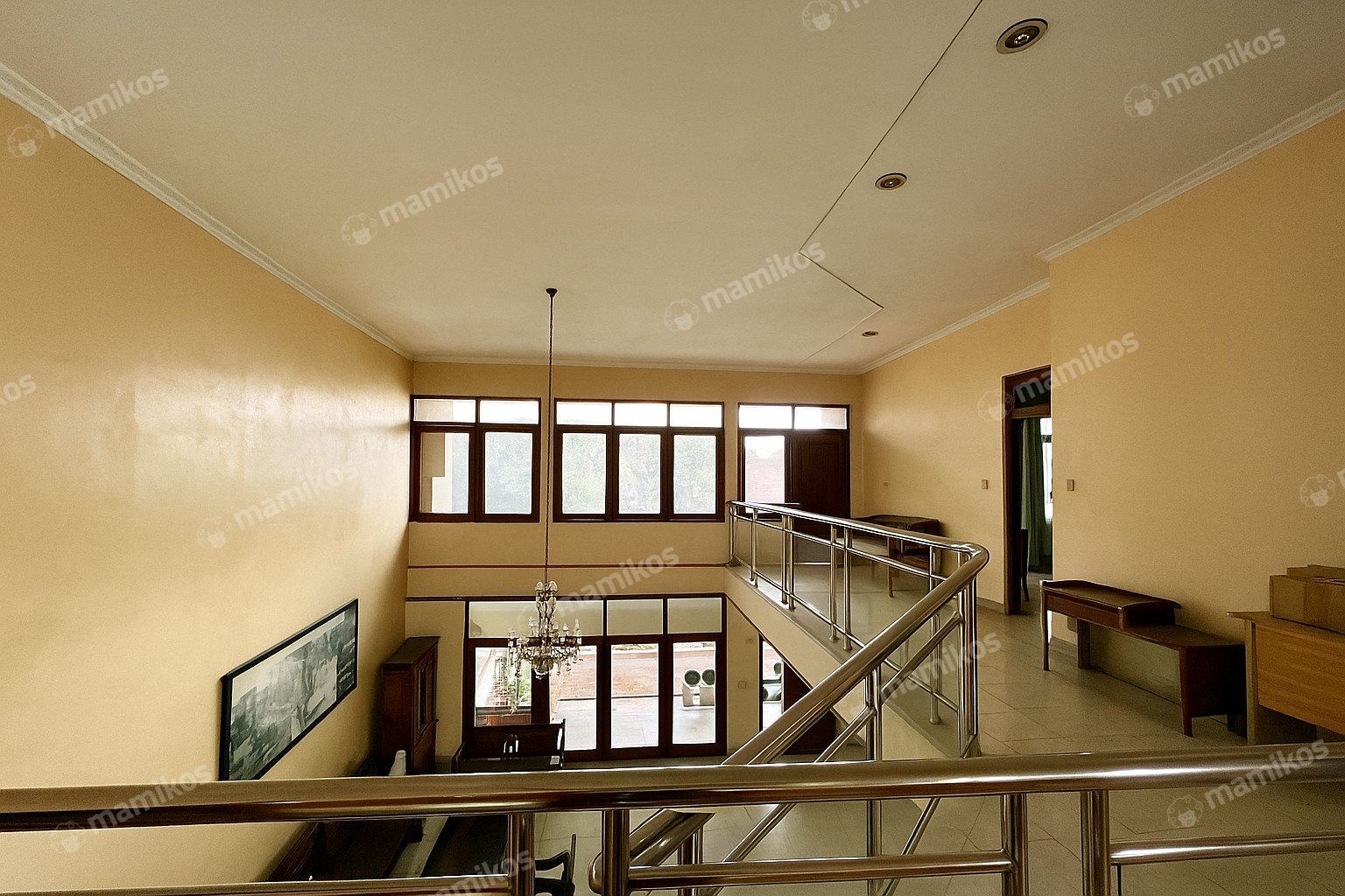Rumah 4 Kamar Tidur 3 Kamar Mandi 2 Lantai Joglo Jakarta Barat - Photo 3