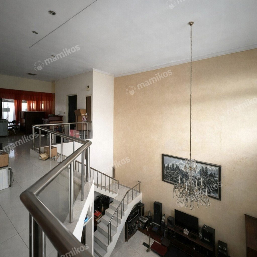 Rumah 4 Kamar Tidur 3 Kamar Mandi 2 Lantai Joglo Jakarta Barat - Photo 4