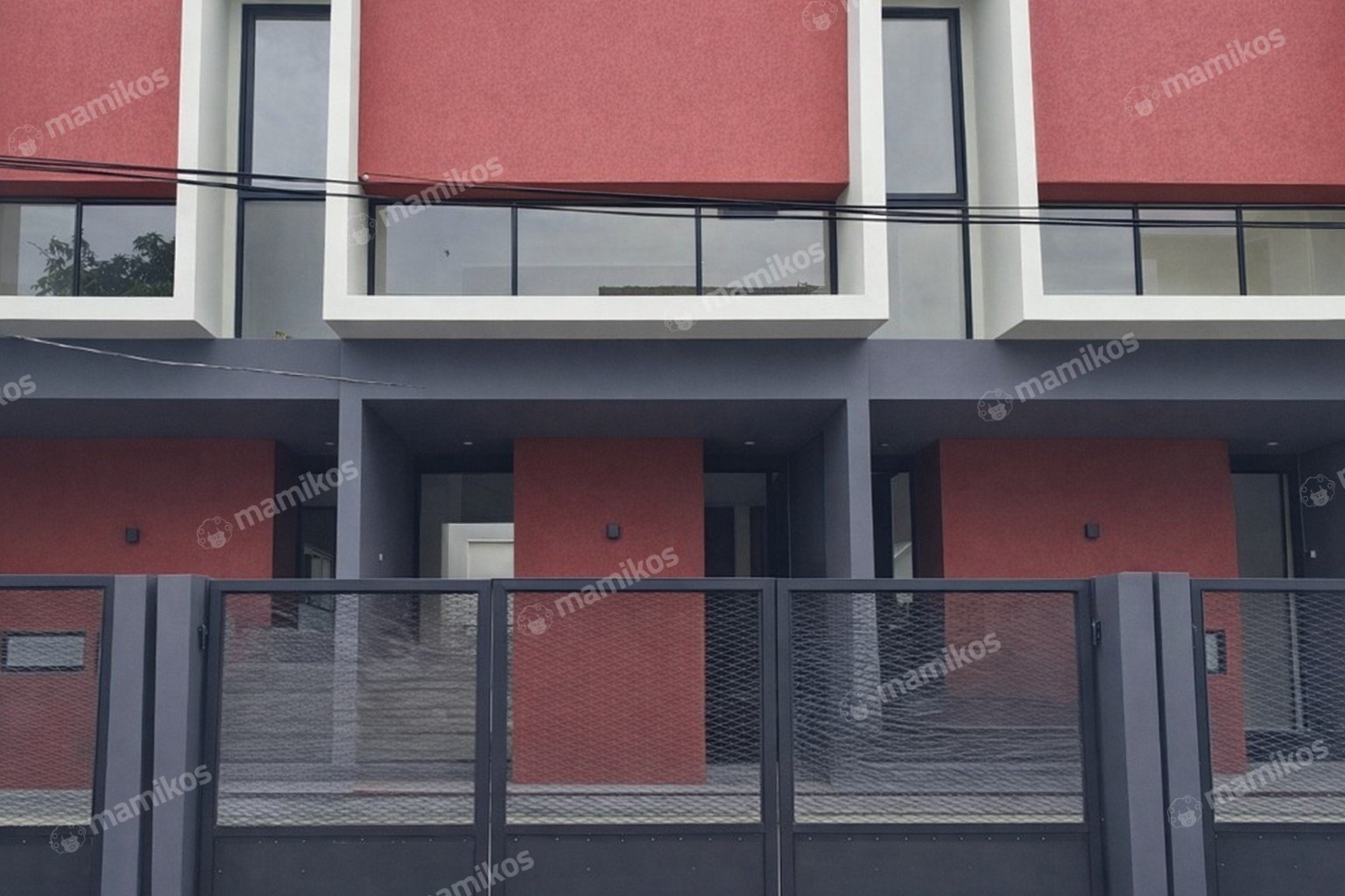 Rumah Sertifikat SHM 3 Kamar Tidur 3 Kamar Mandi Joglo Jakarta Barat