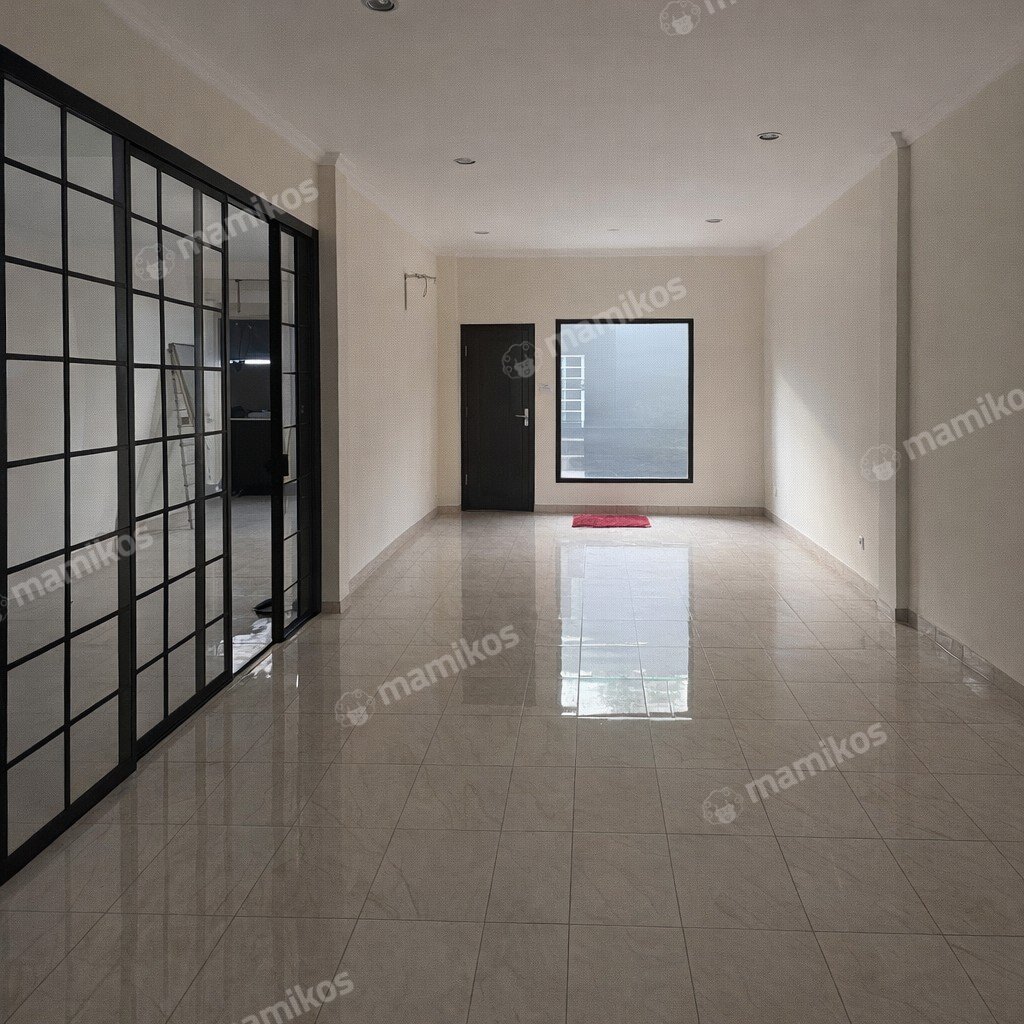 Rumah Sertifikat SHM 3 Kamar Tidur 3 Kamar Mandi Sunrise Garden Jakarta Barat - Photo 4