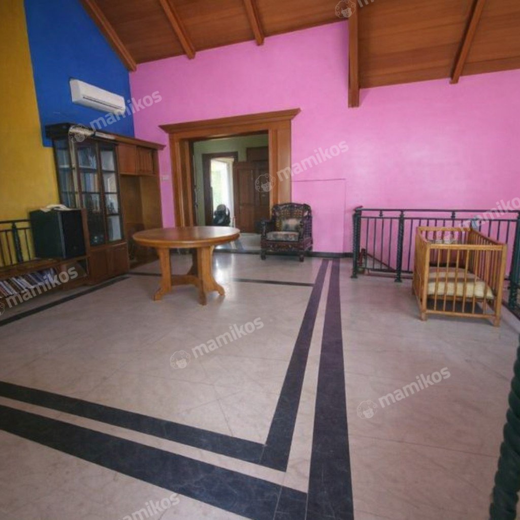 Rumah Sertifikat SHM 5 Kamar Tidur 4 Kamar Mandi Gudang Peluru Jakarta Selatan - Photo 3