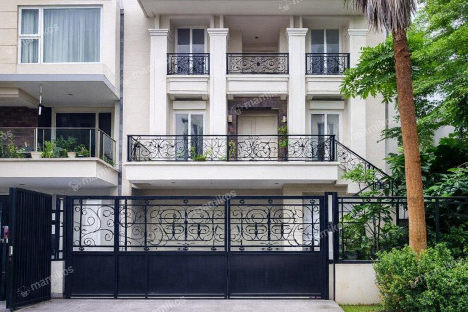 Rumah 4KT 4KM Kebon Jeruk Jakarta Barat